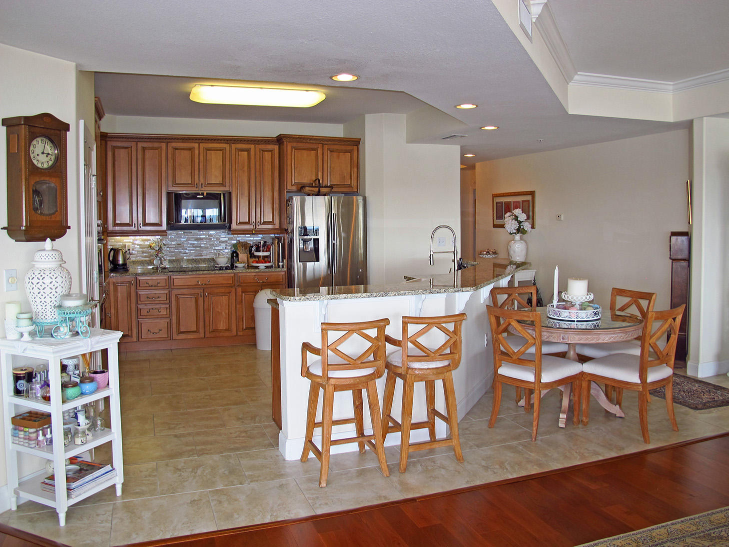 PRESIDIO YACHT CLUB - Residential