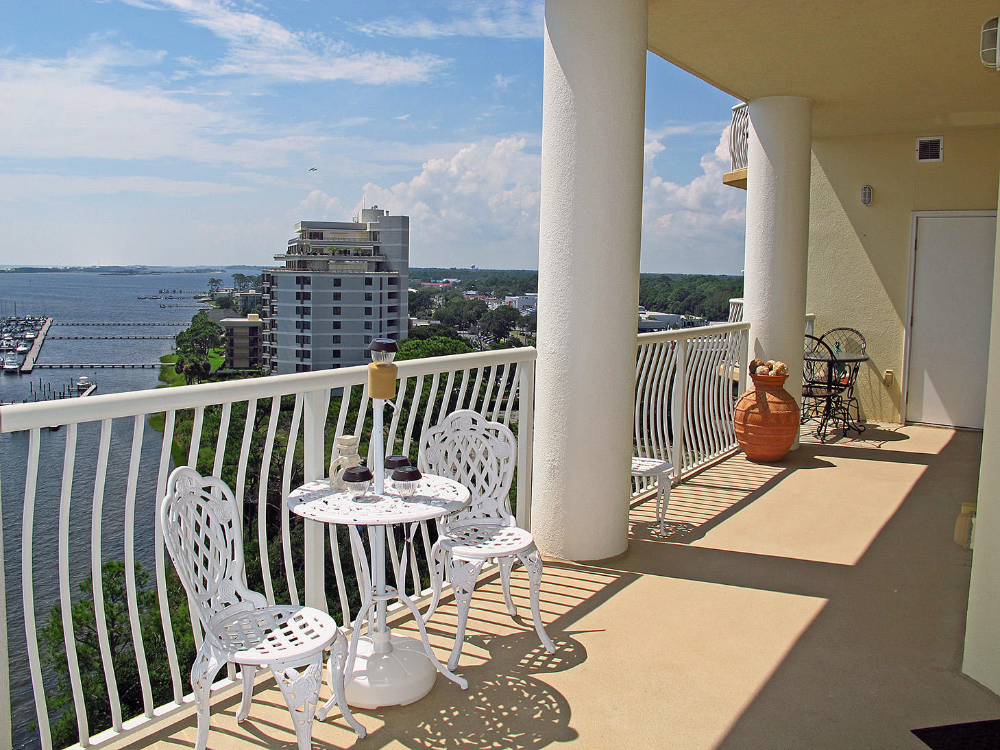 PRESIDIO YACHT CLUB - Residential