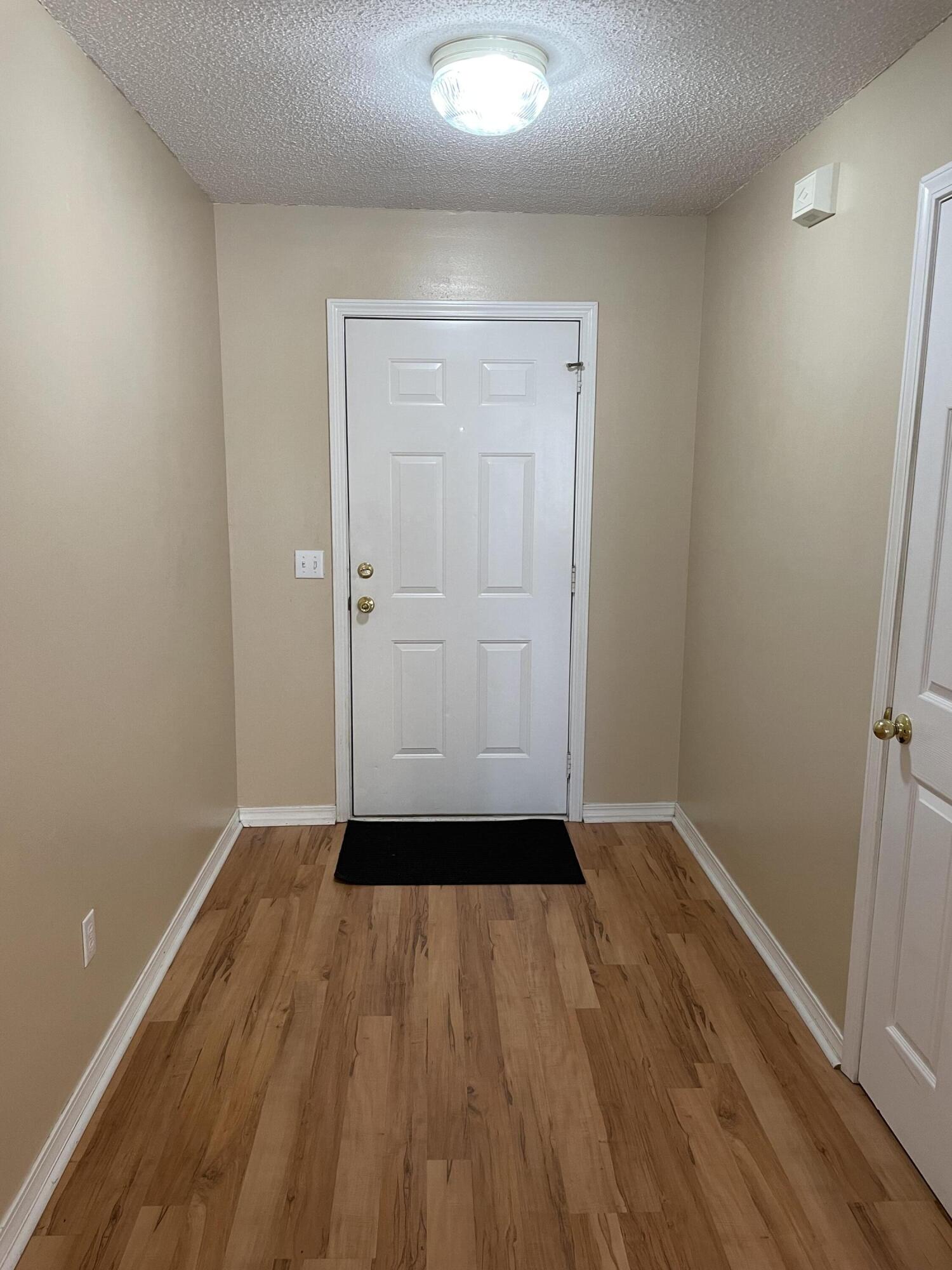 STEEPLECHASE PH 1 - Residential Lease