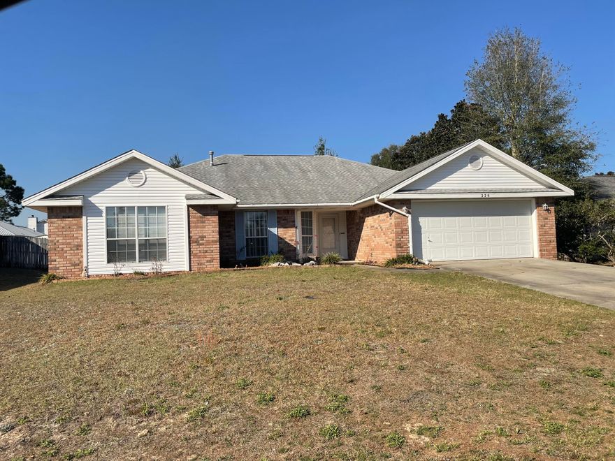 AVAILABLE FOR MOVE IN IMMEDIATELY! This 3/2/2, 2050sf + home is located in Steeplechase. Features include Large family room fireplace, plant ledges, formal dining. Large kitchen/breakfast area, also breakfast bar/serving island, large pantry & laundry - all with ceramic tile, master bath has double sinks & garden tub. Entrance, family room & hallway have laminate flooring. From the family room, french door leads to 12x20 Florida room w/wall A/C unit, privacy fenced back yard!