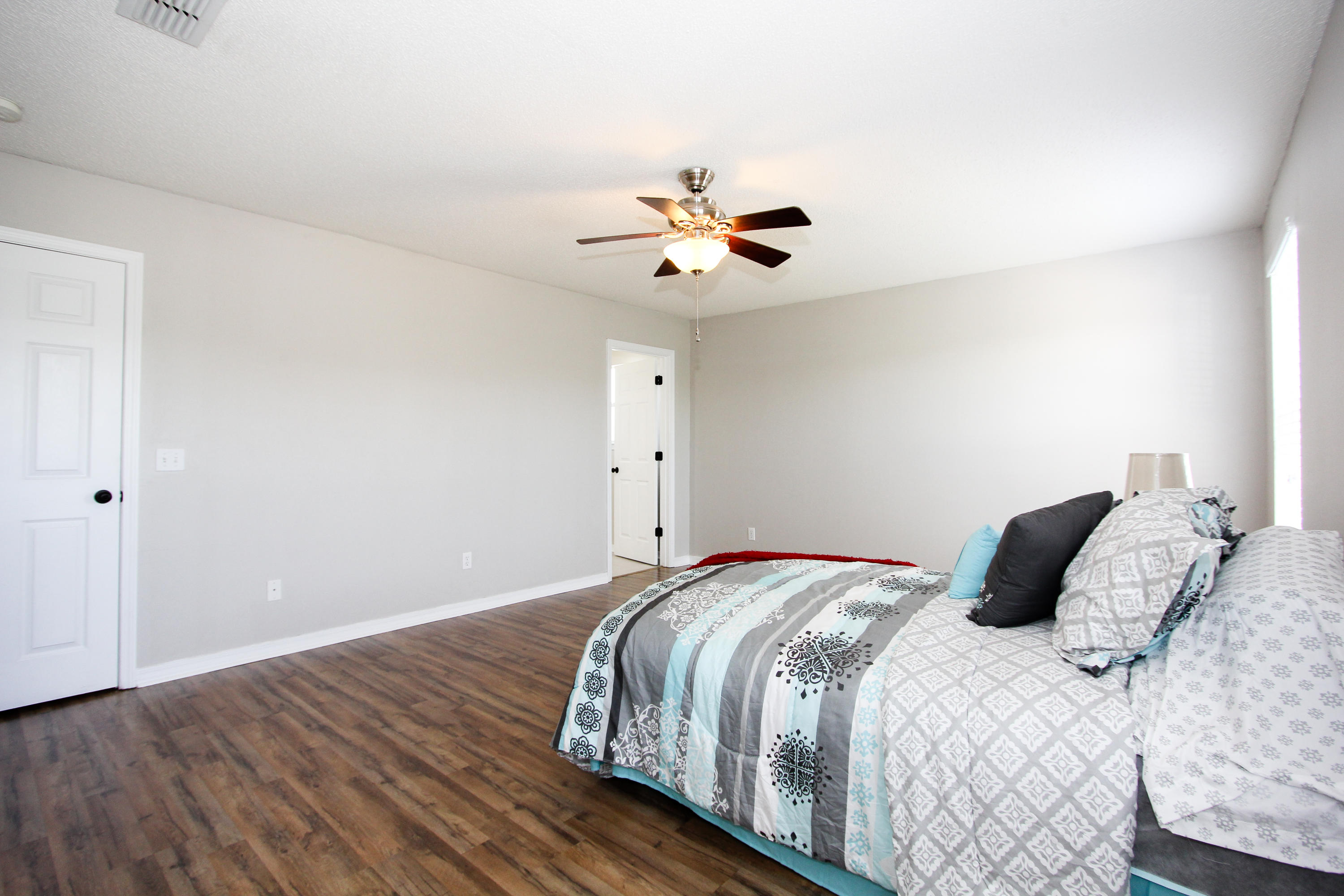 COUNTRYVIEW ESTATES 10TH ADDN - Residential