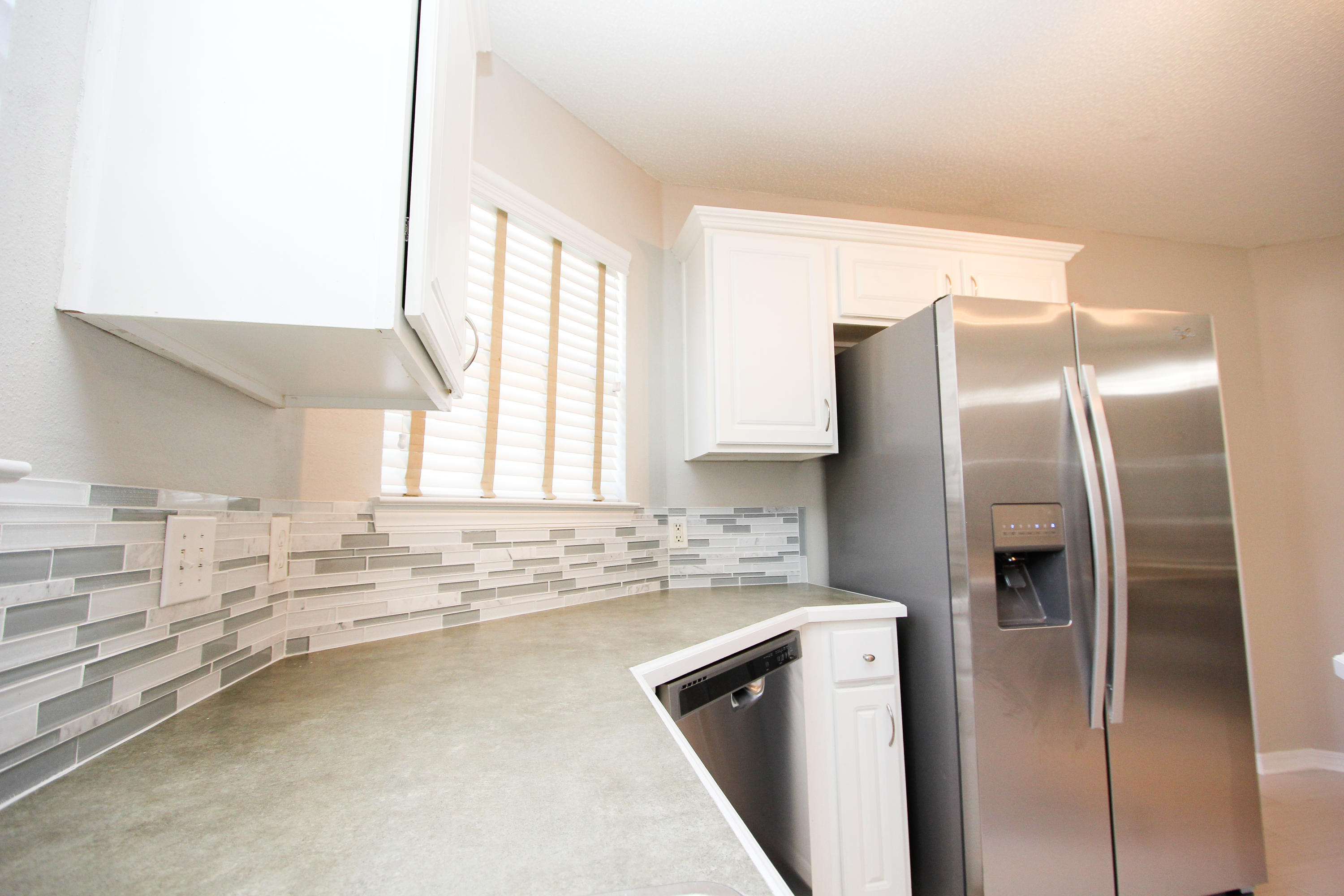 COUNTRYVIEW ESTATES 10TH ADDN - Residential