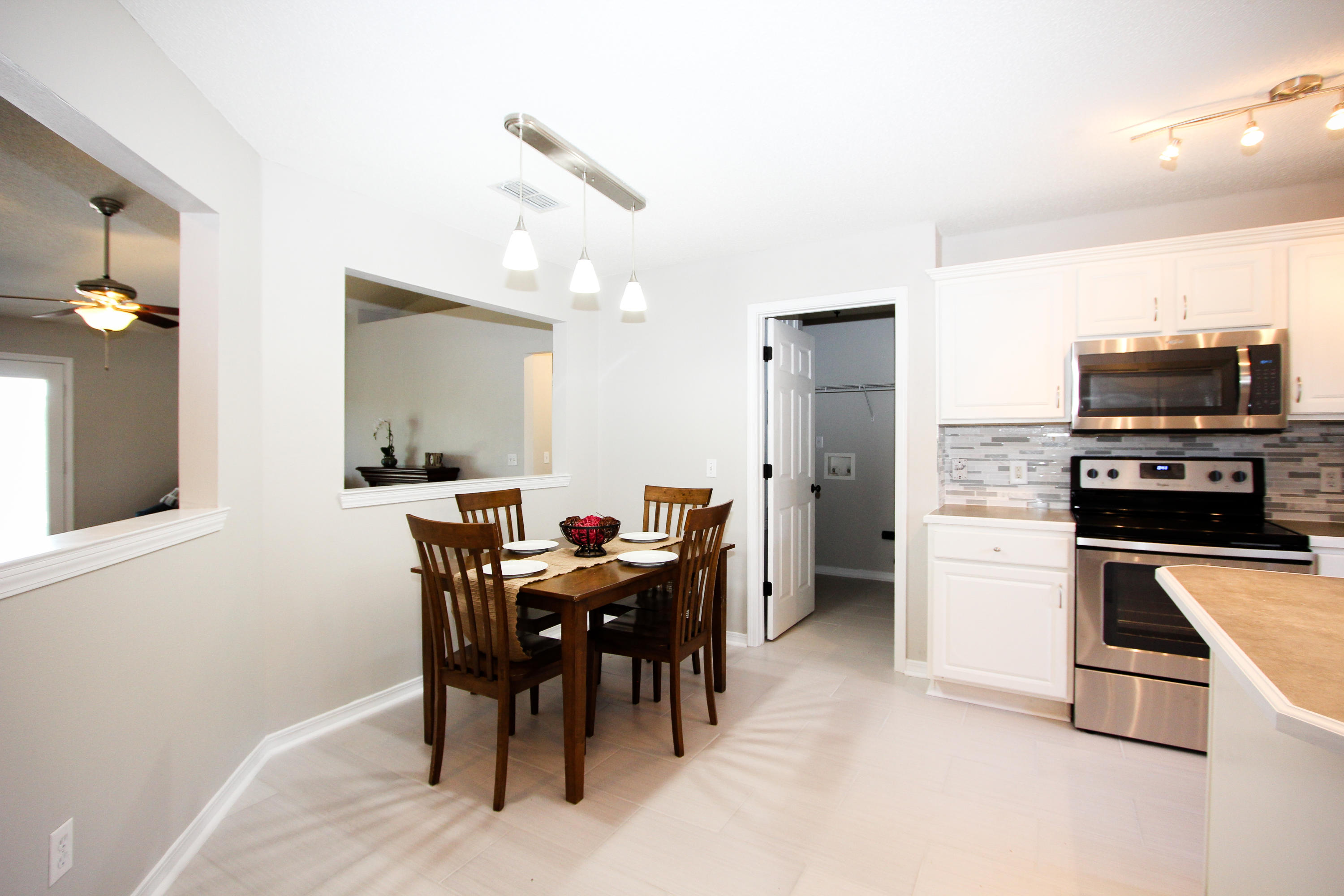 COUNTRYVIEW ESTATES 10TH ADDN - Residential