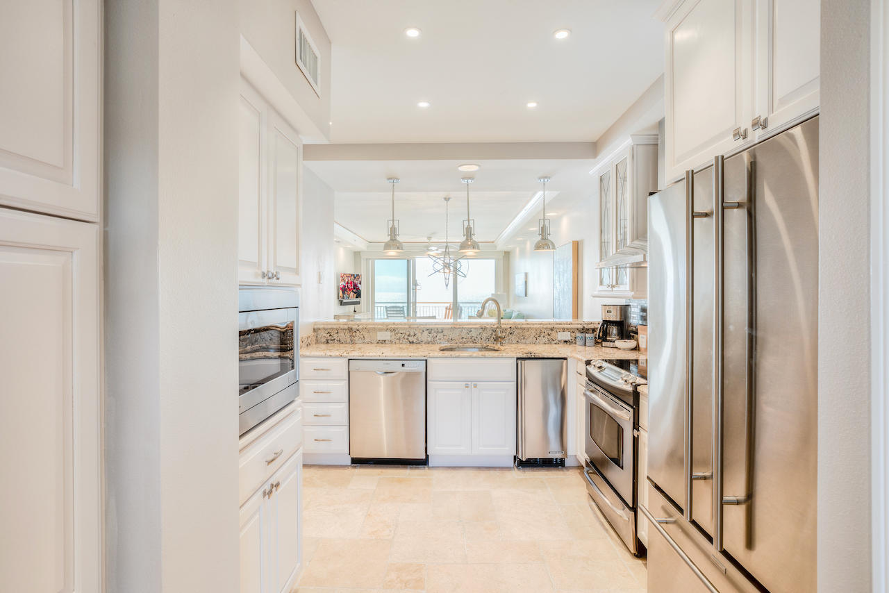HIGH POINTE RESORT CONDO - Residential