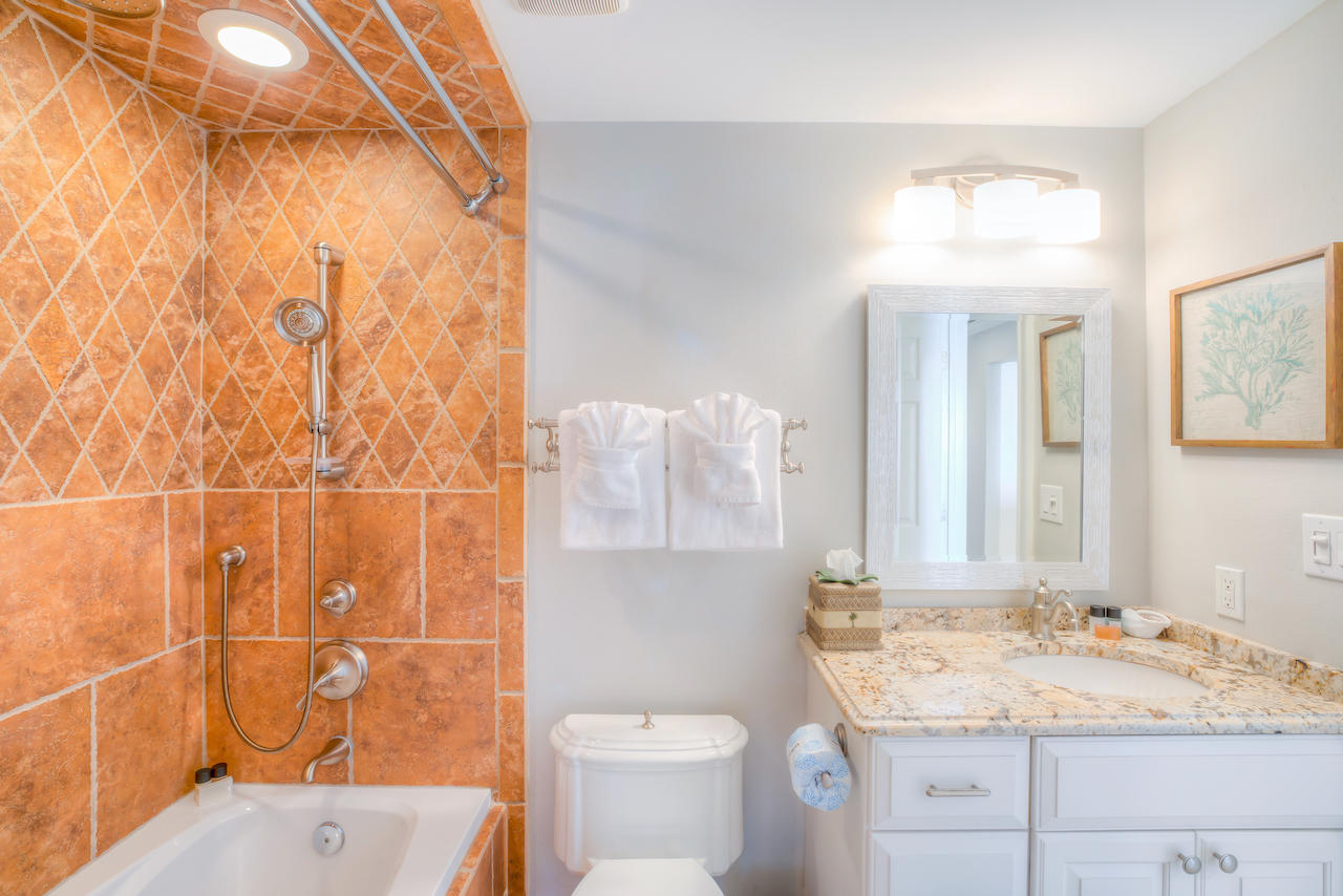 HIGH POINTE RESORT CONDO - Residential