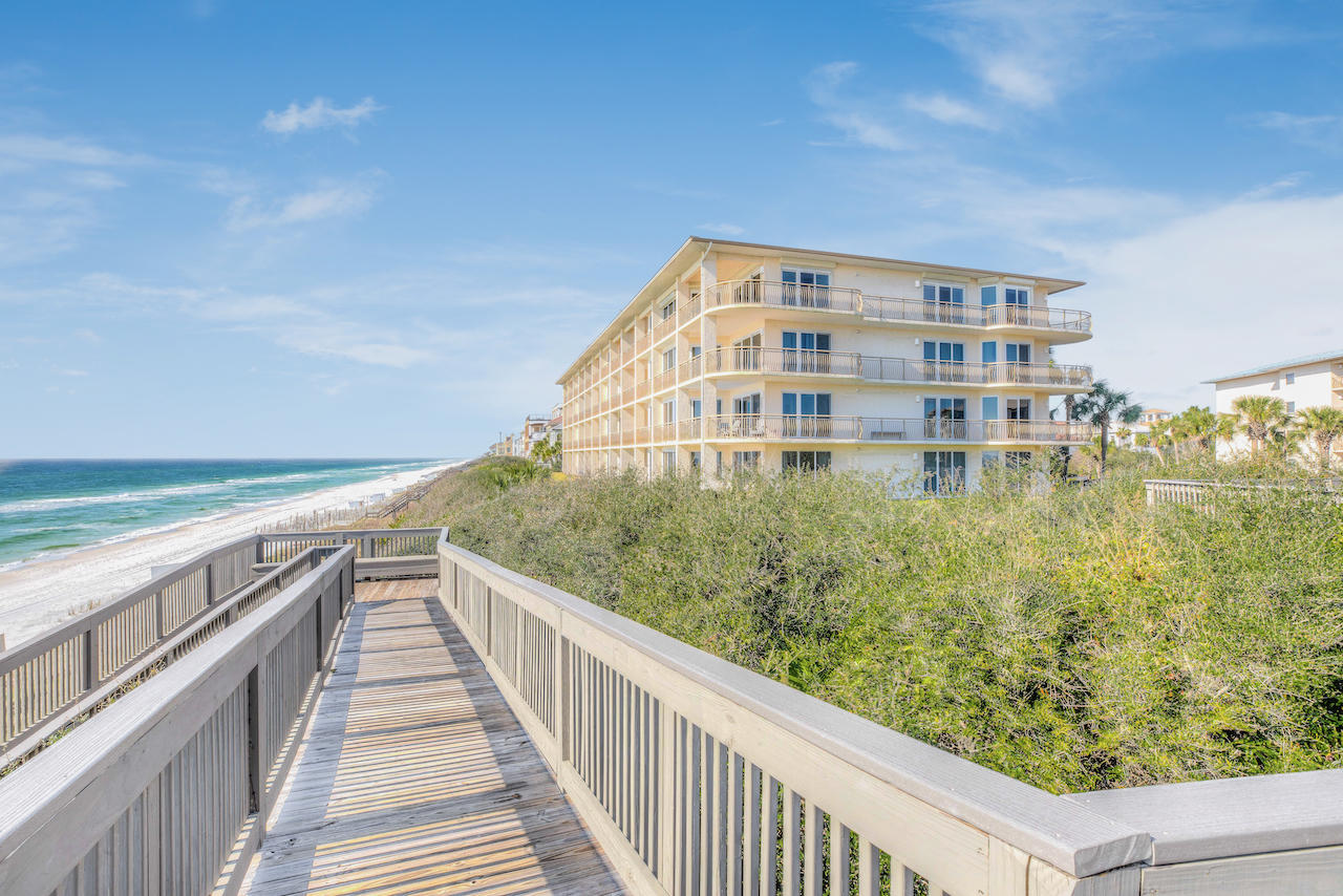 HIGH POINTE RESORT CONDO - Residential