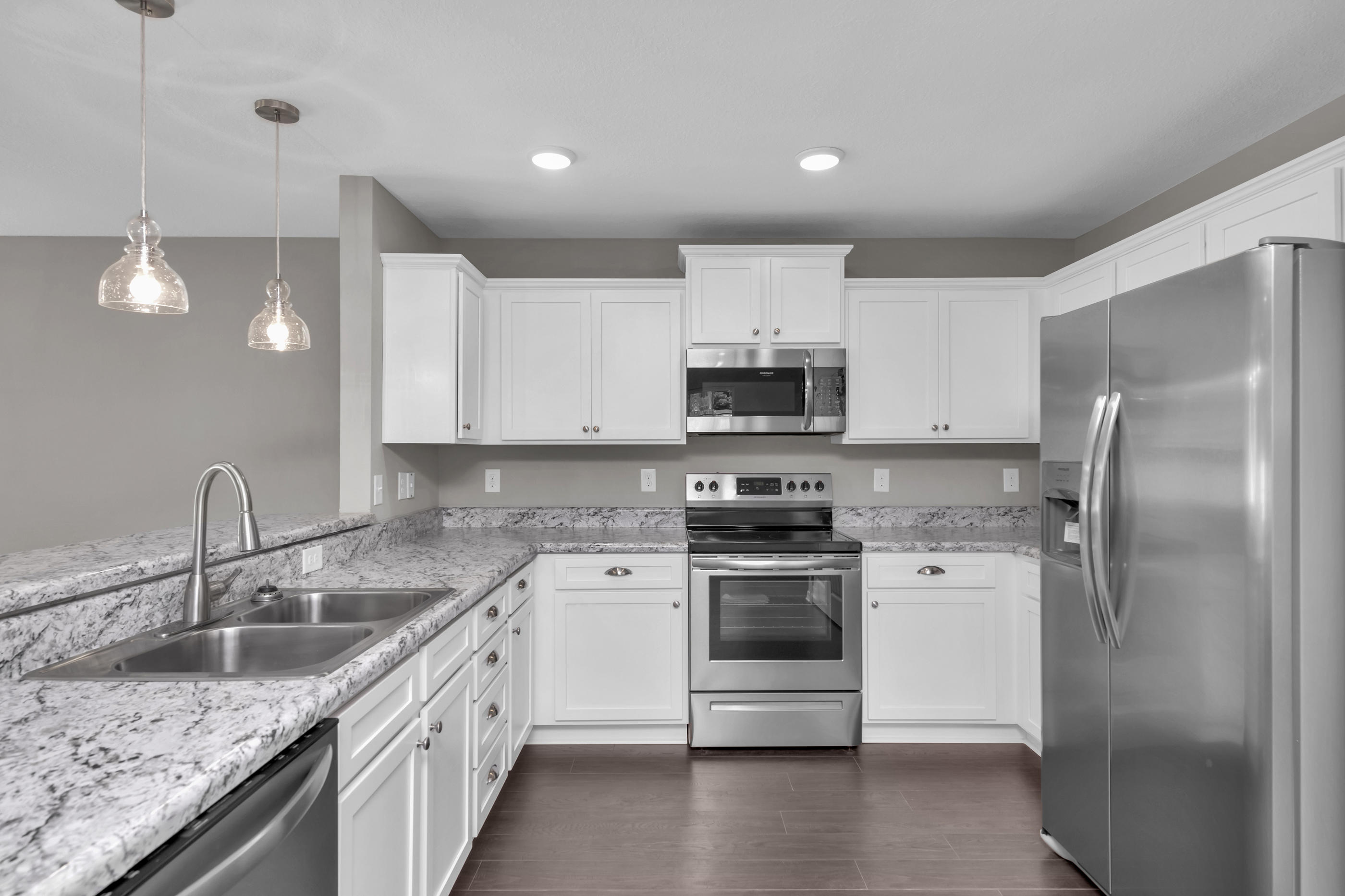 STILLWELL ESTATES - Residential