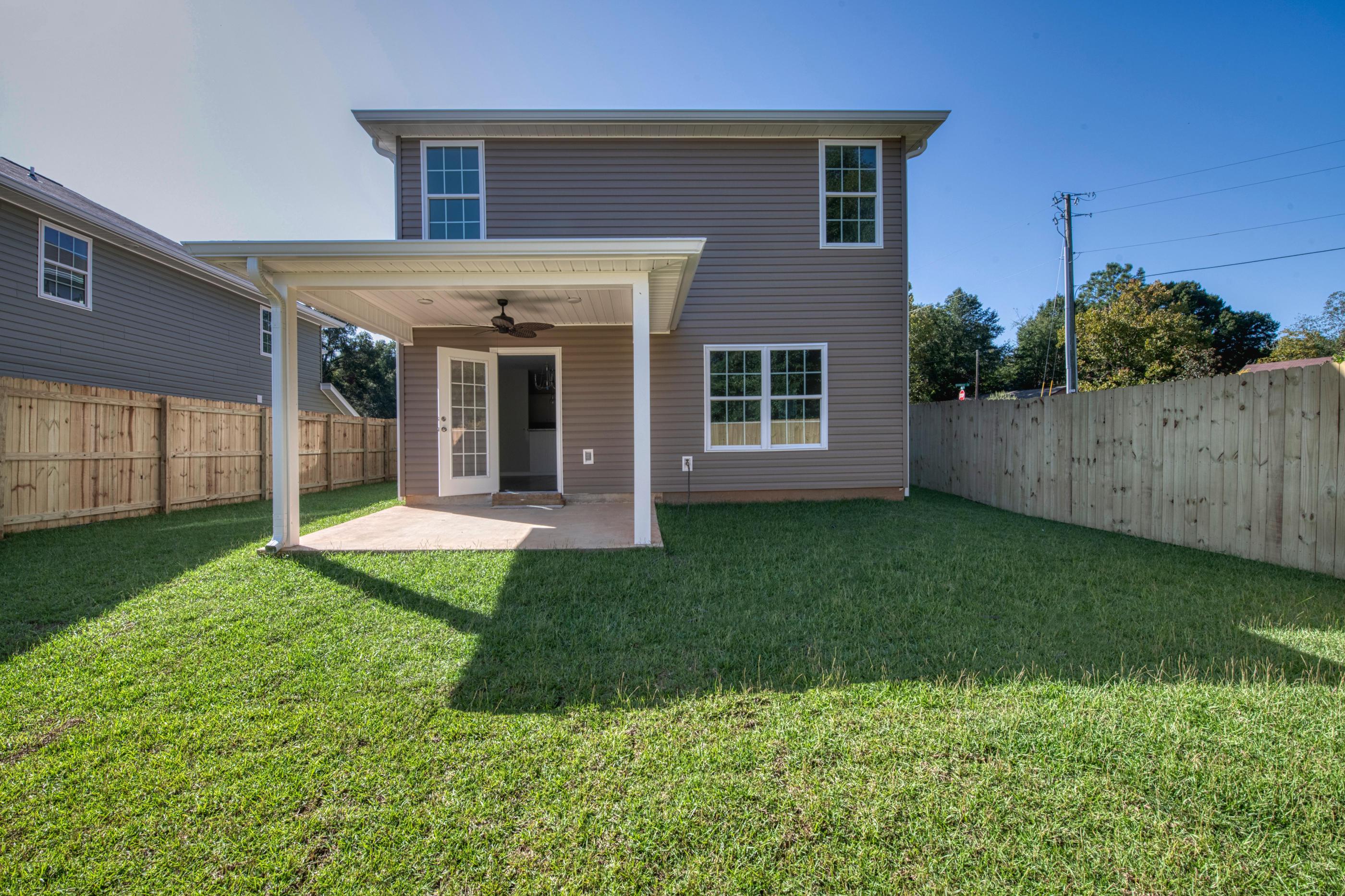 STILLWELL ESTATES - Residential