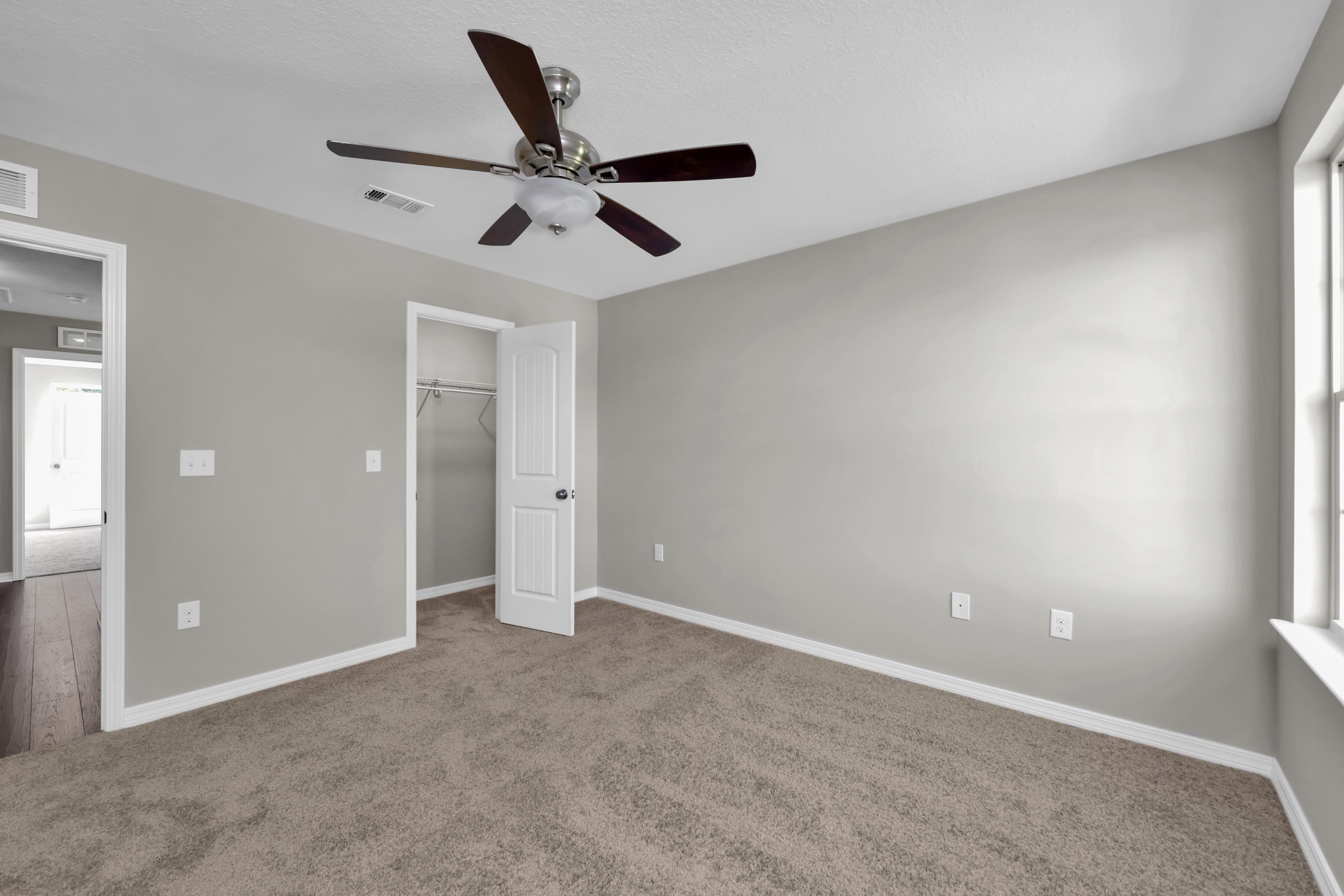 STILLWELL ESTATES - Residential