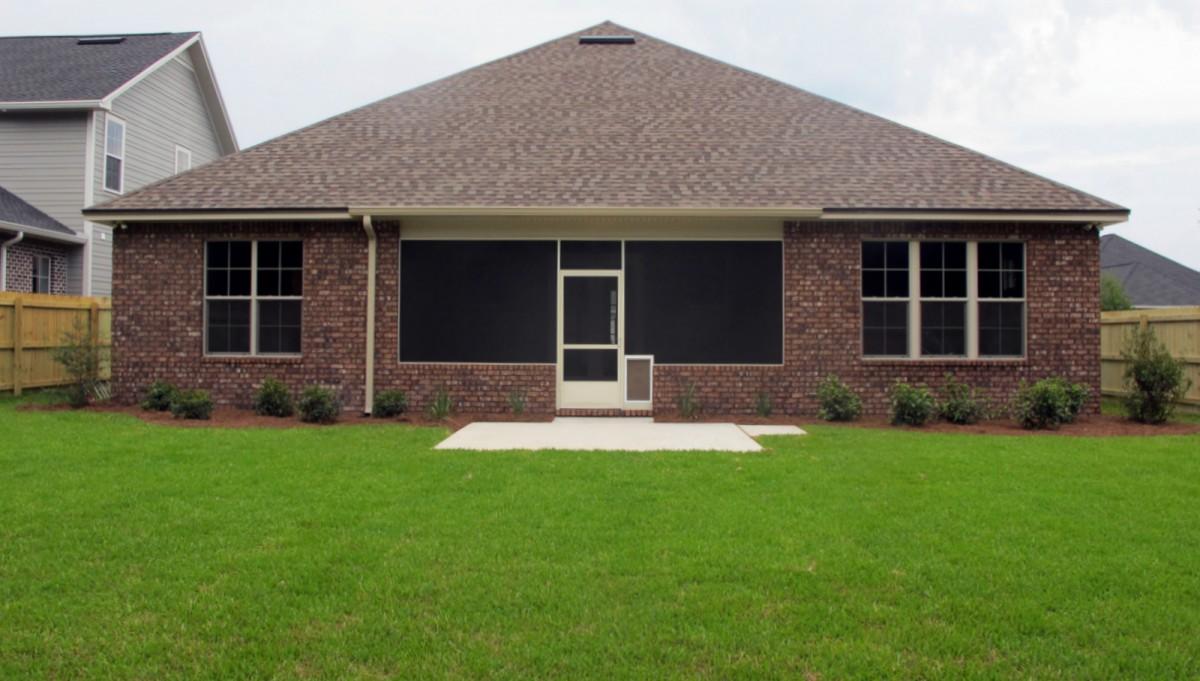 THE STABLES AT ROCKY BAYOU - Residential