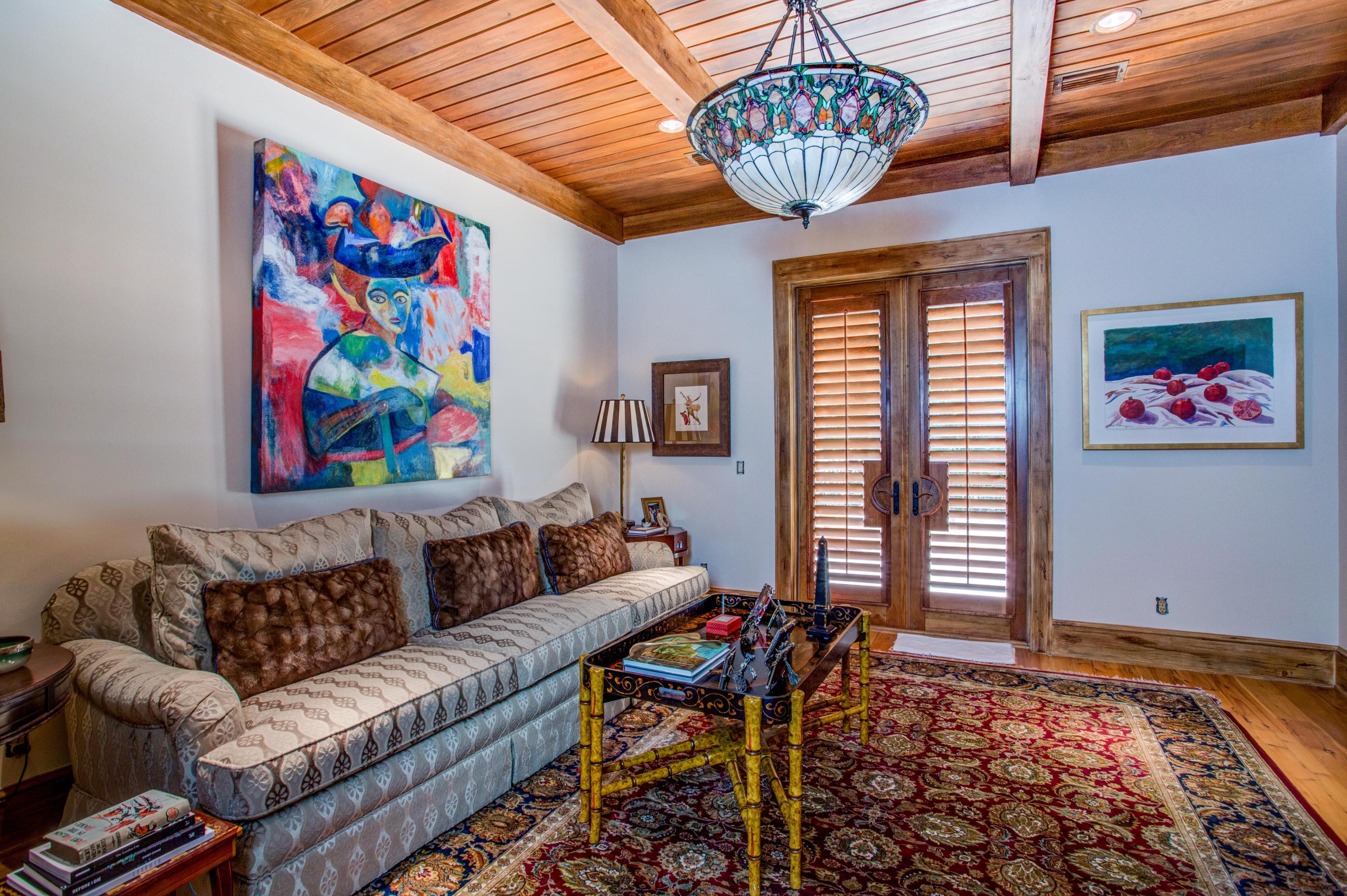 BURNT PINE - Residential