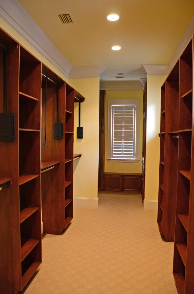 BURNT PINE - Residential