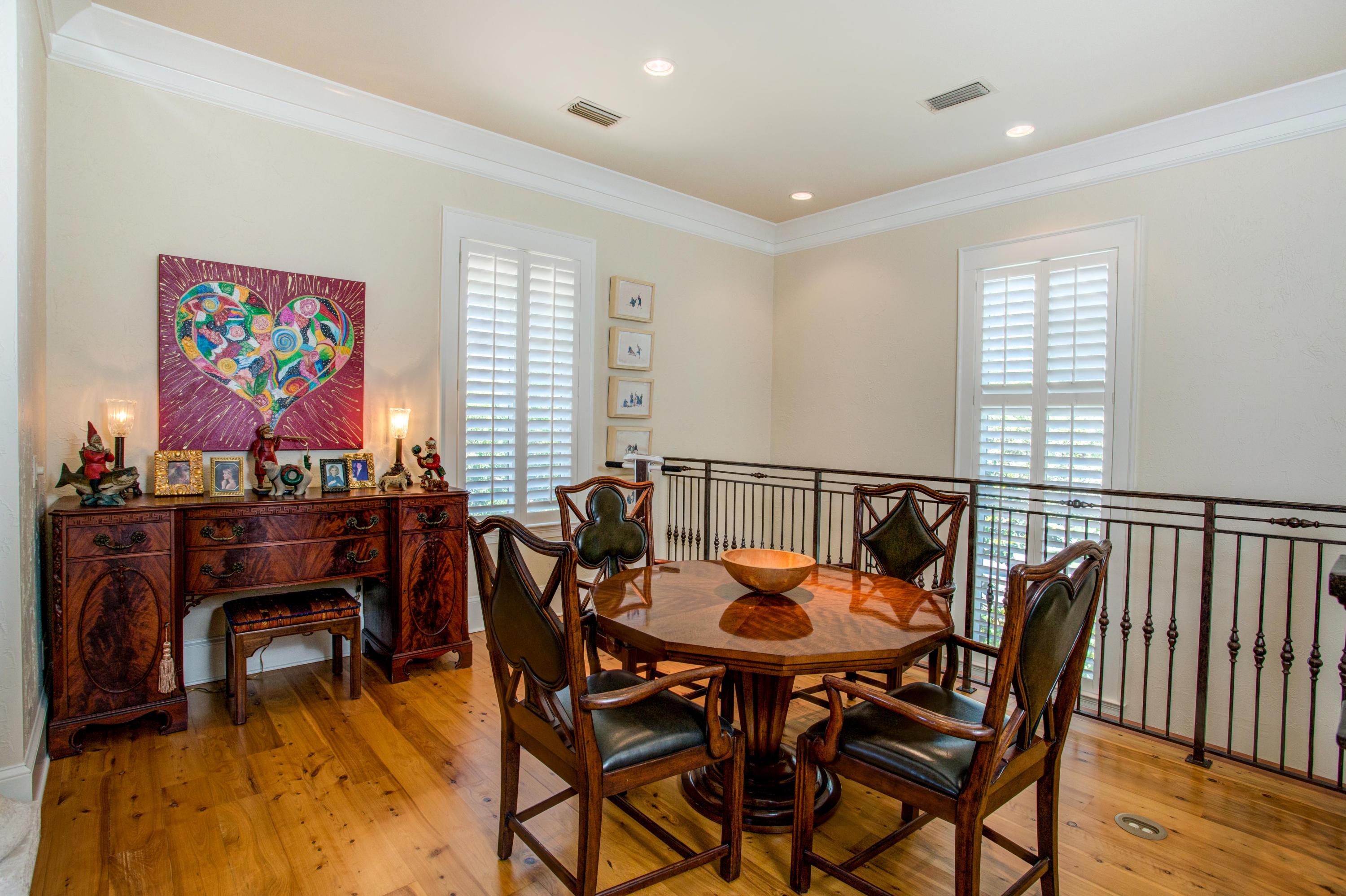 BURNT PINE - Residential