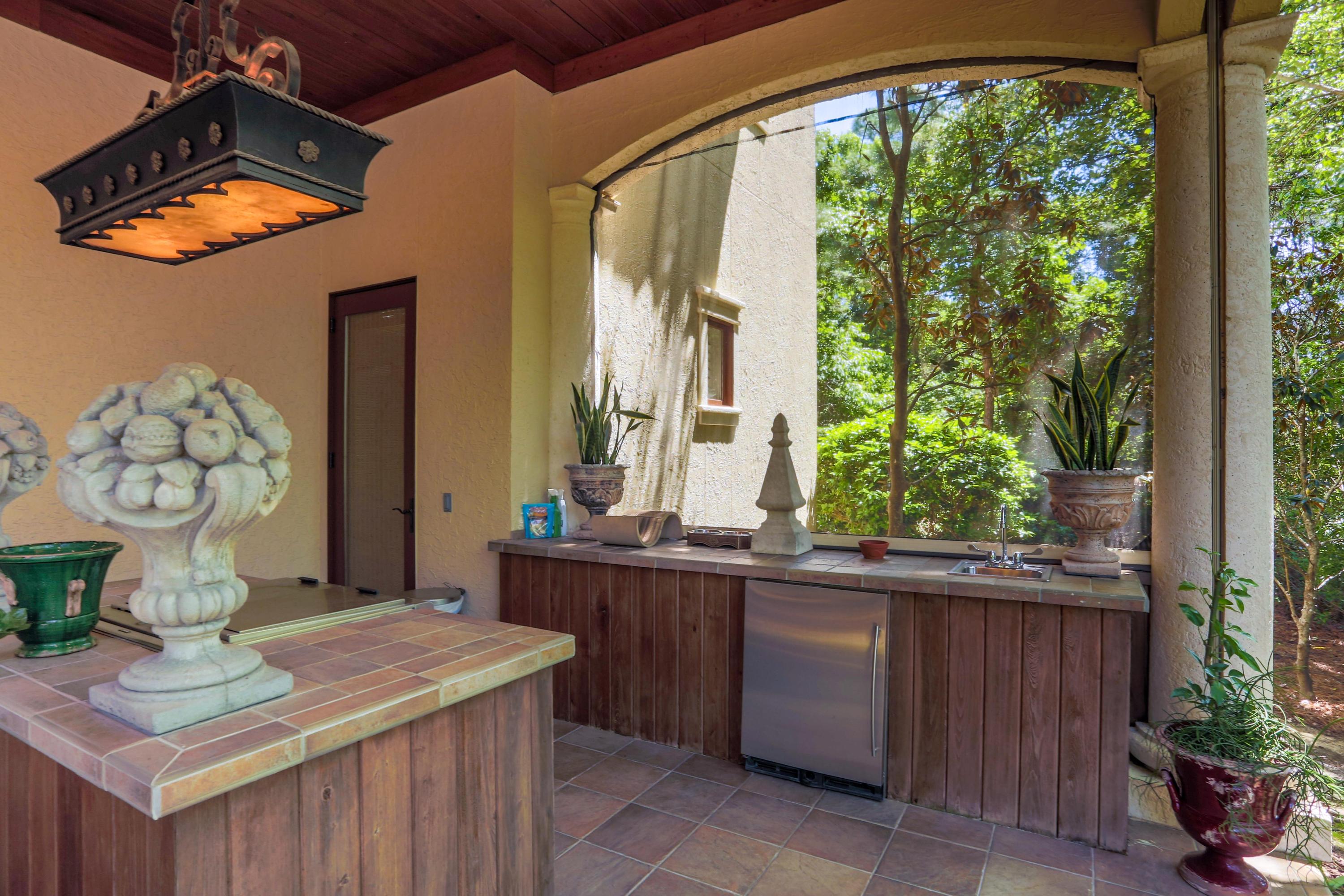 BURNT PINE - Residential