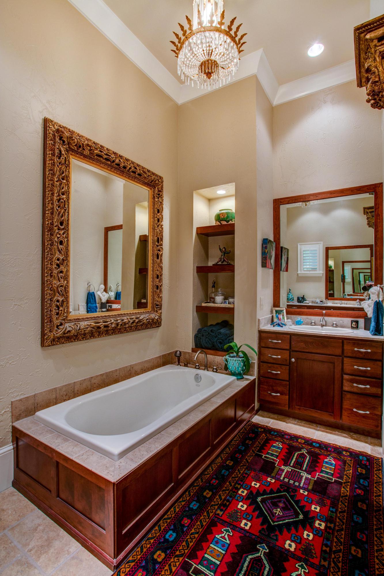 BURNT PINE - Residential