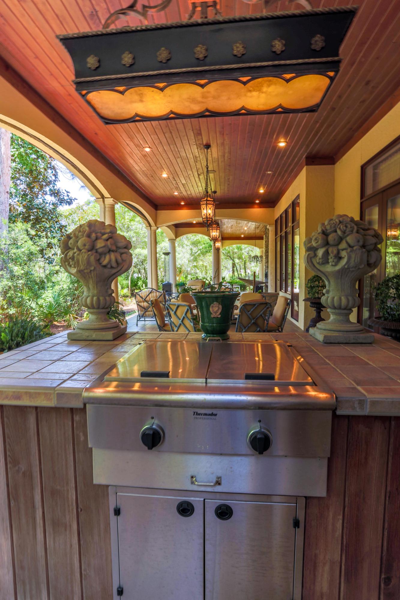 BURNT PINE - Residential