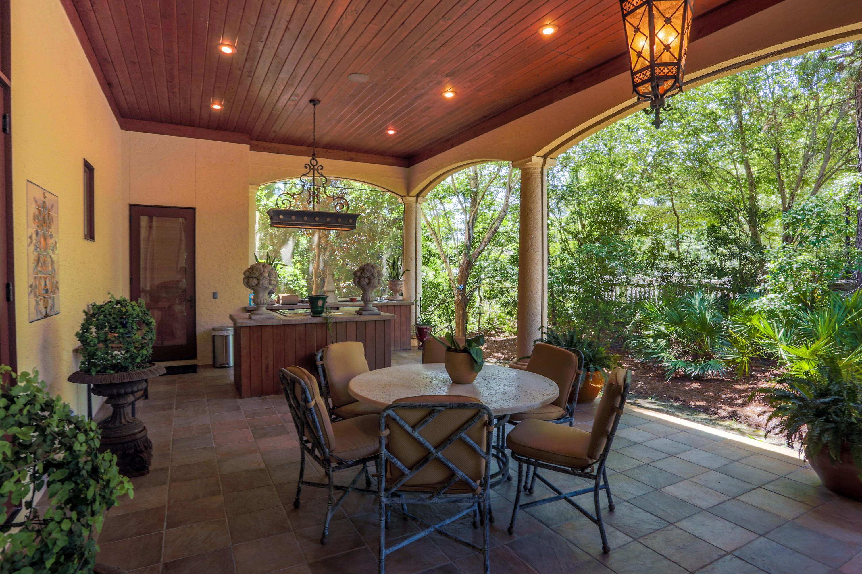 BURNT PINE - Residential