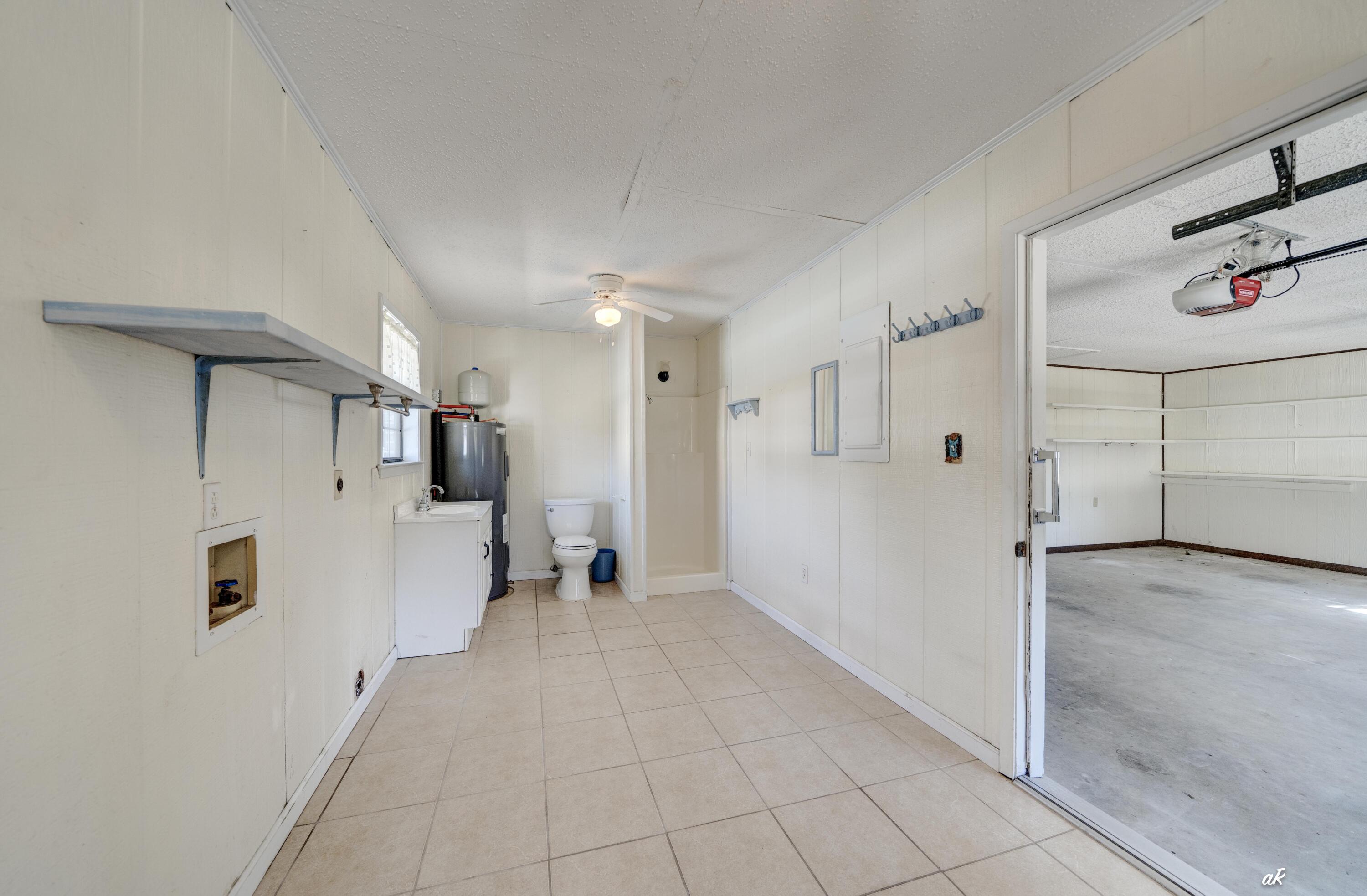 Deerpoint Lake Heights - Residential