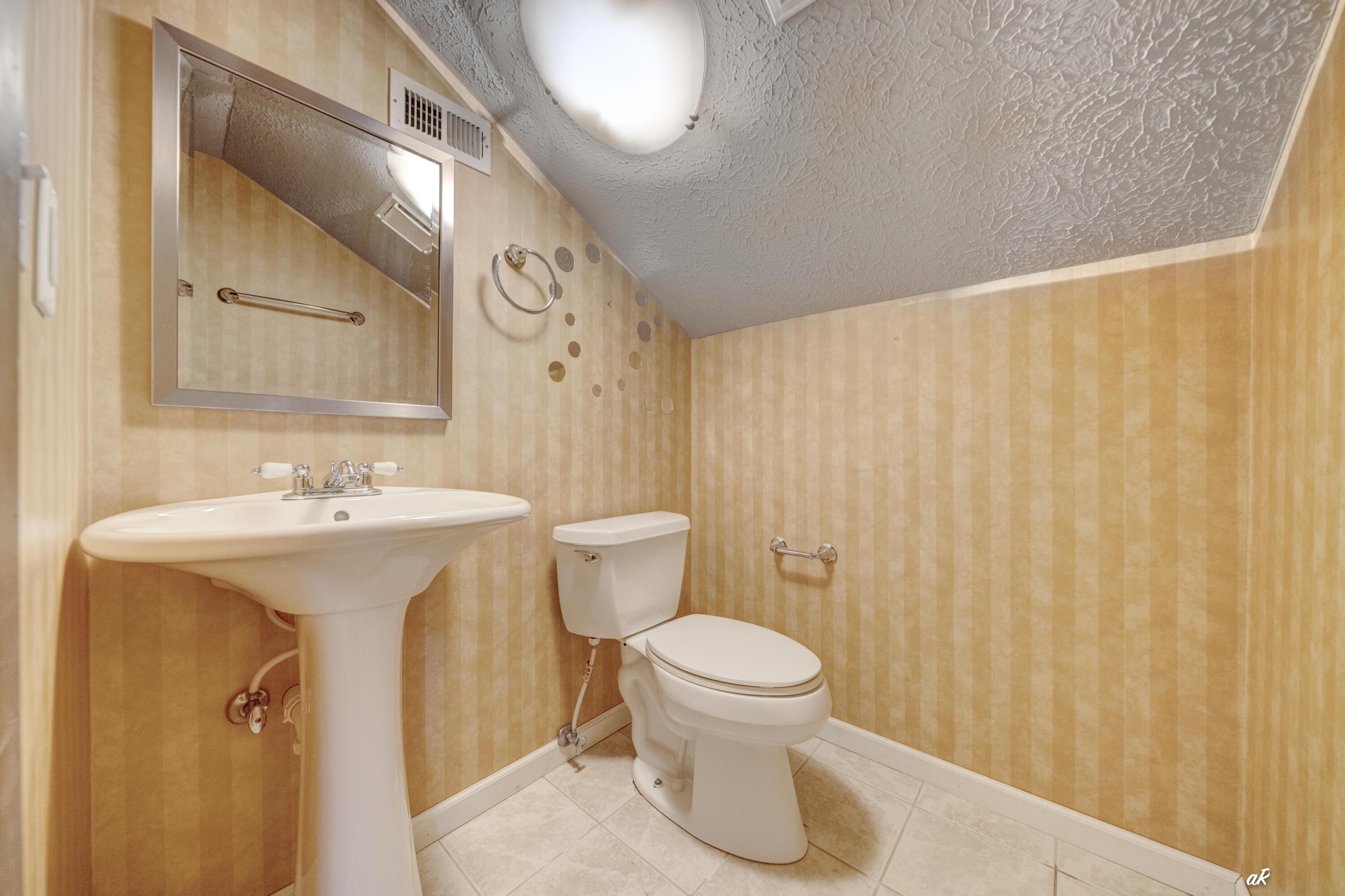 Deerpoint Lake Heights - Residential