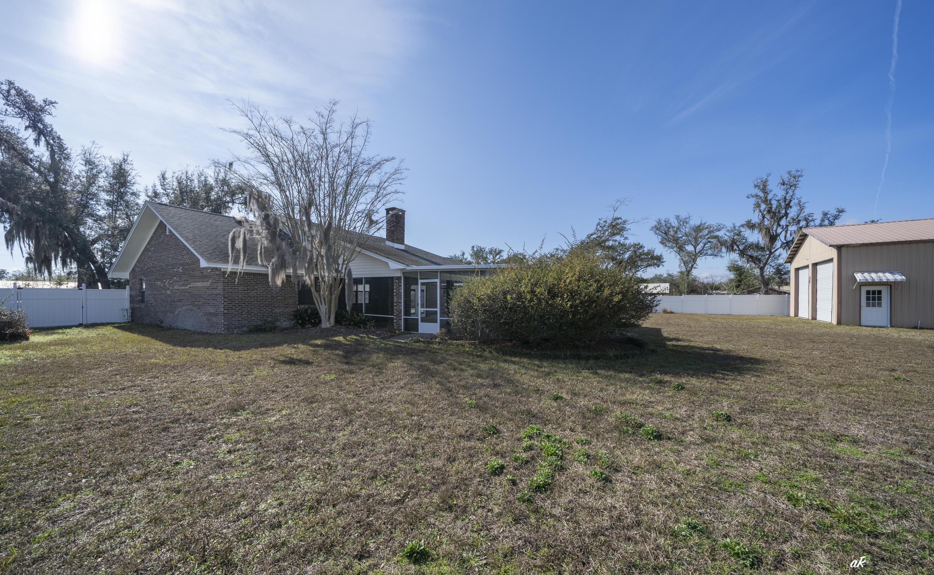 Deerpoint Lake Heights - Residential