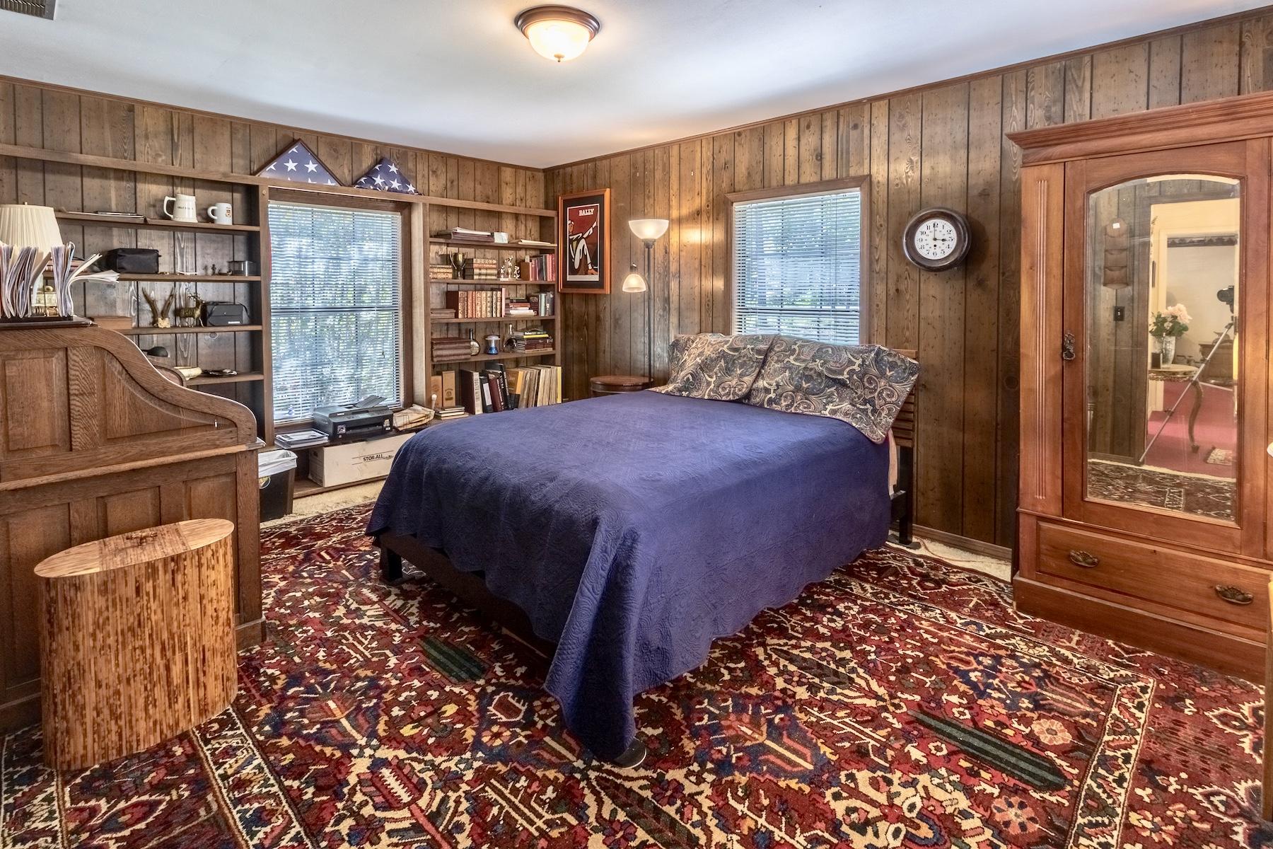 HEWETT BAYOU - Residential