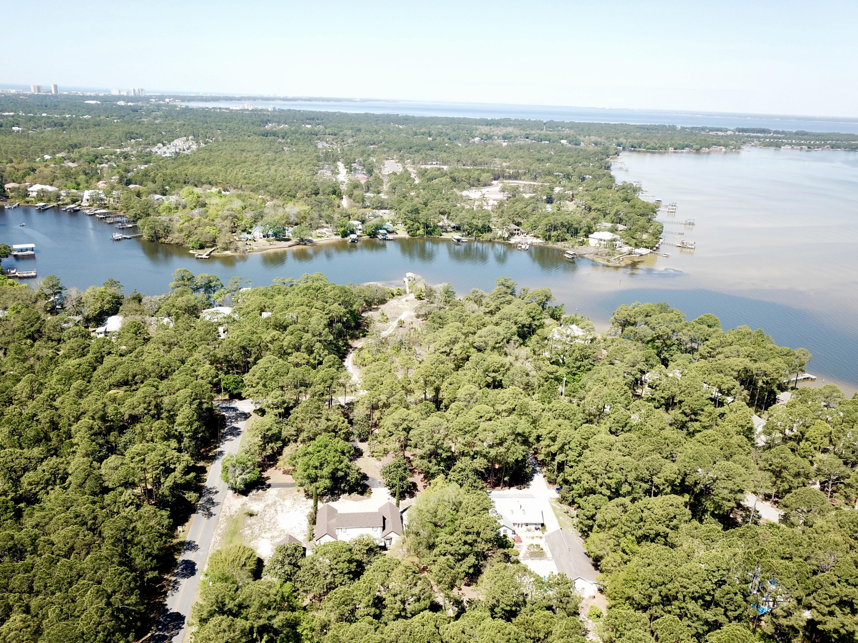HEWETT BAYOU - Residential