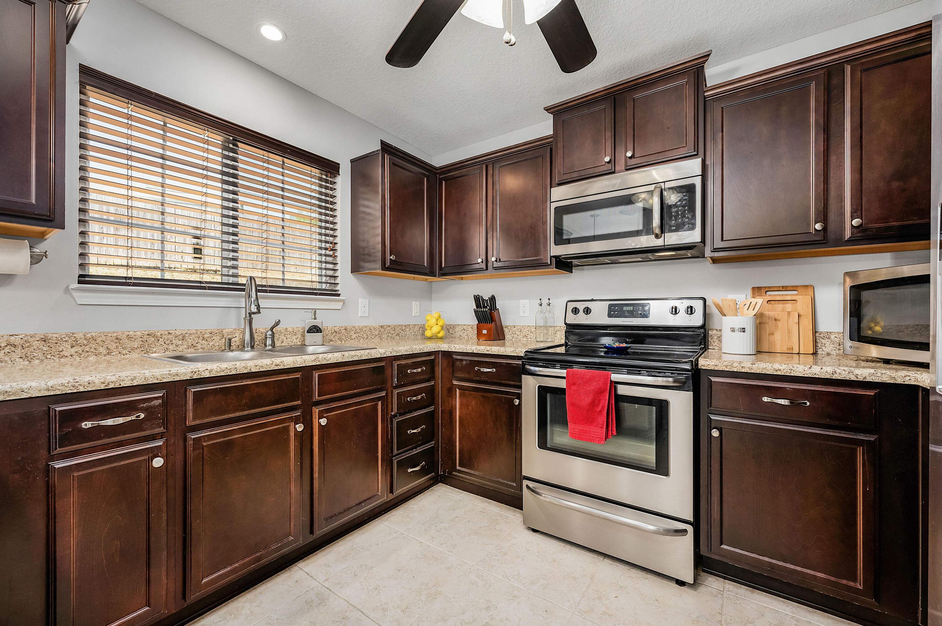 STILLWELL SOUTH - Residential