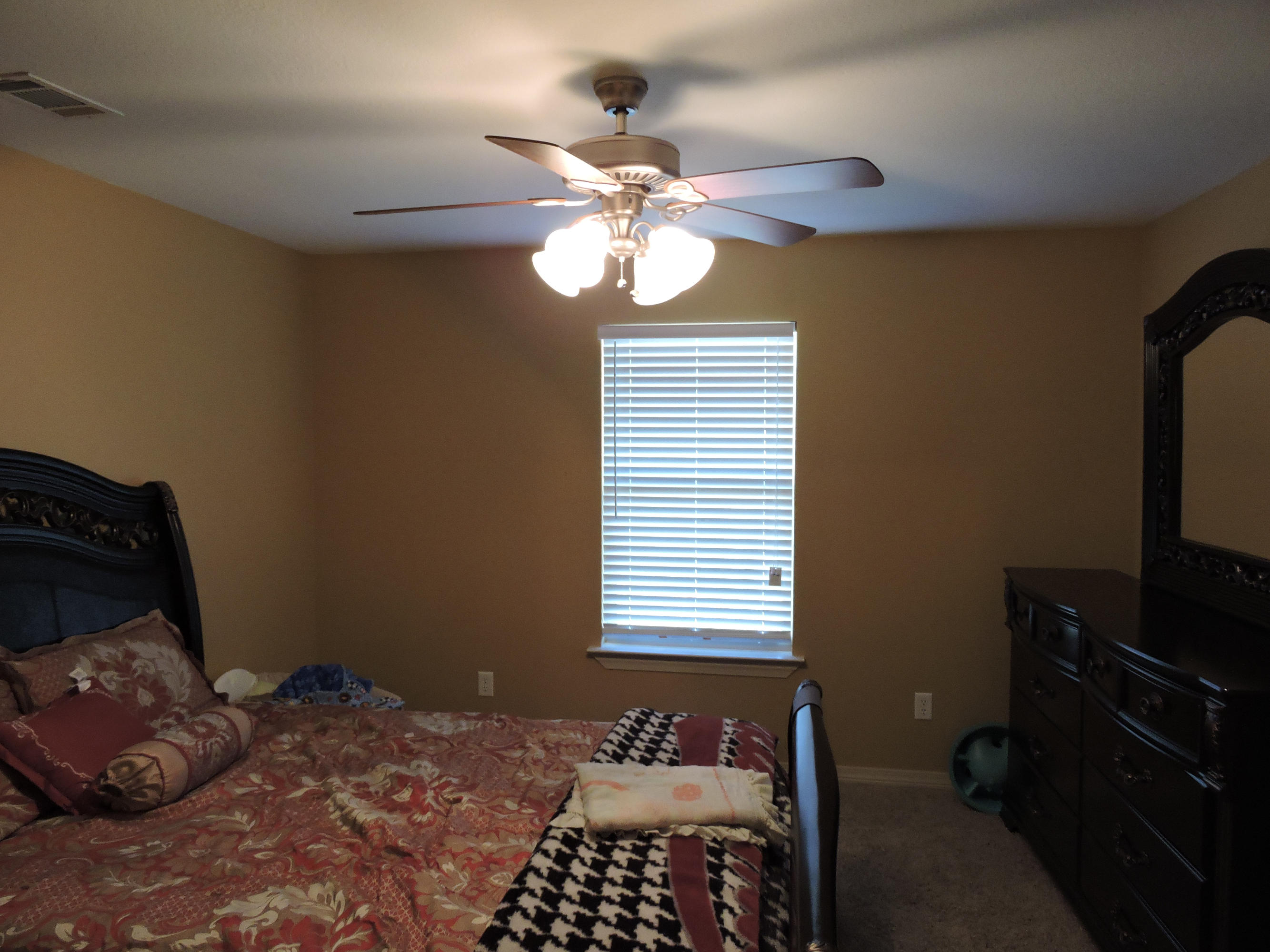 VALLEY CREEK S/D - Residential Lease