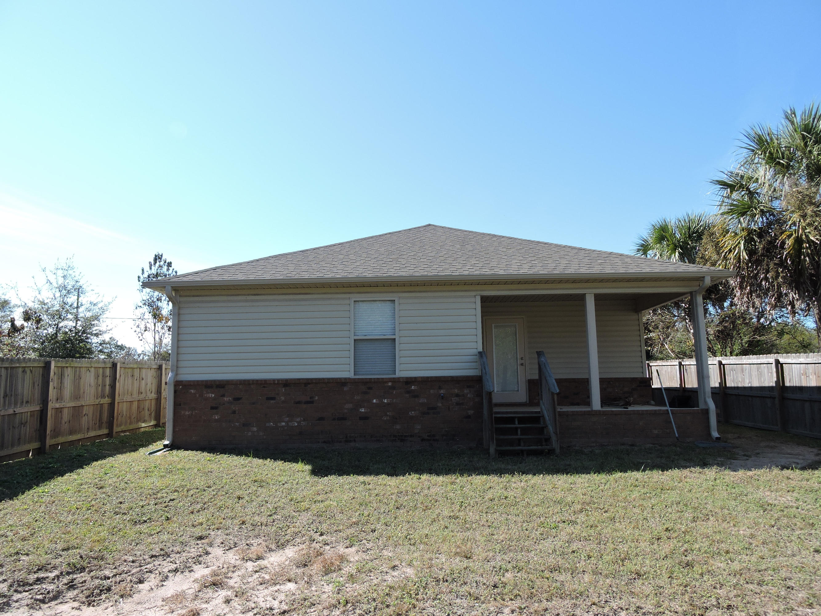 VALLEY CREEK S/D - Residential Lease