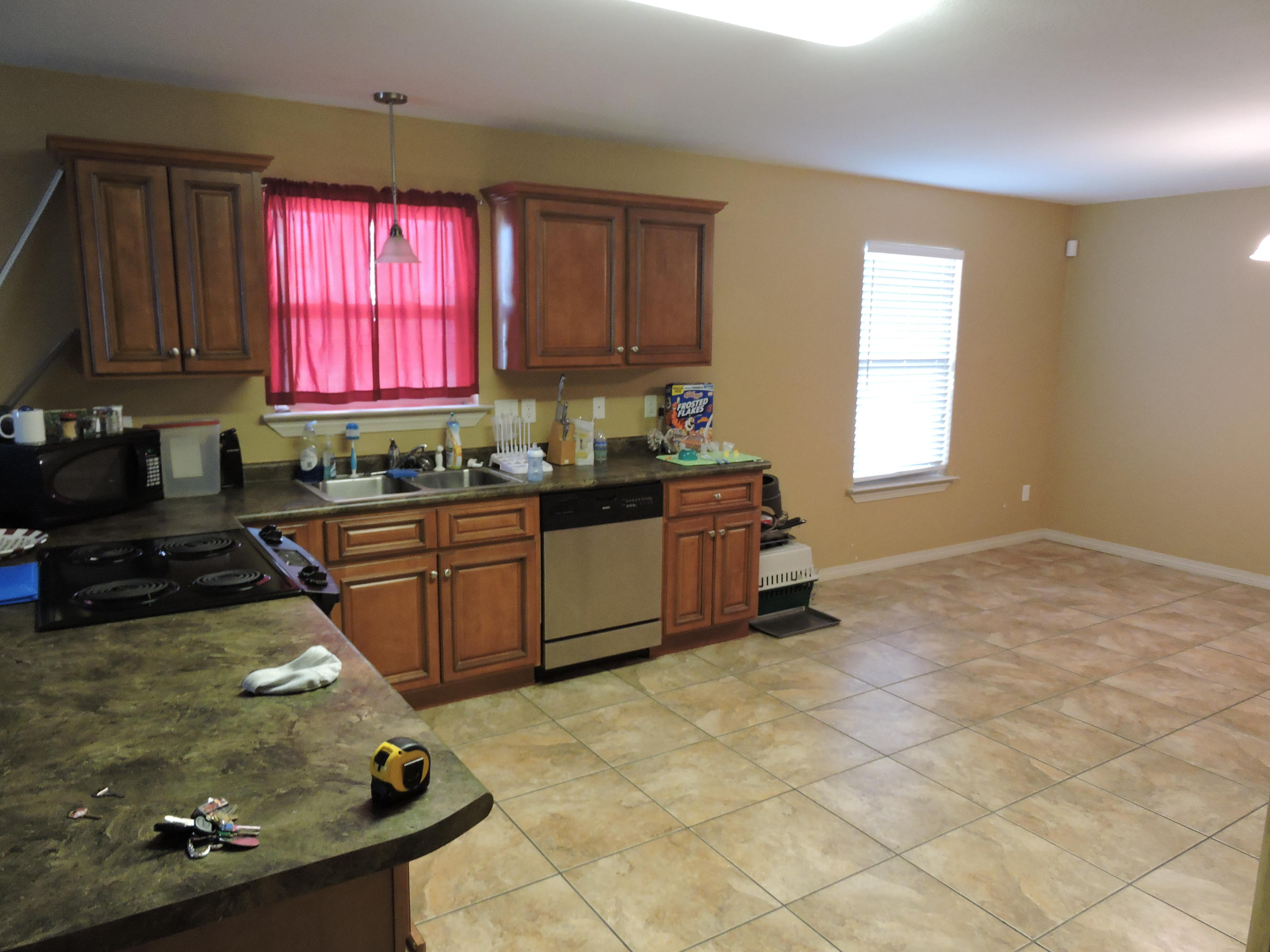 VALLEY CREEK S/D - Residential Lease