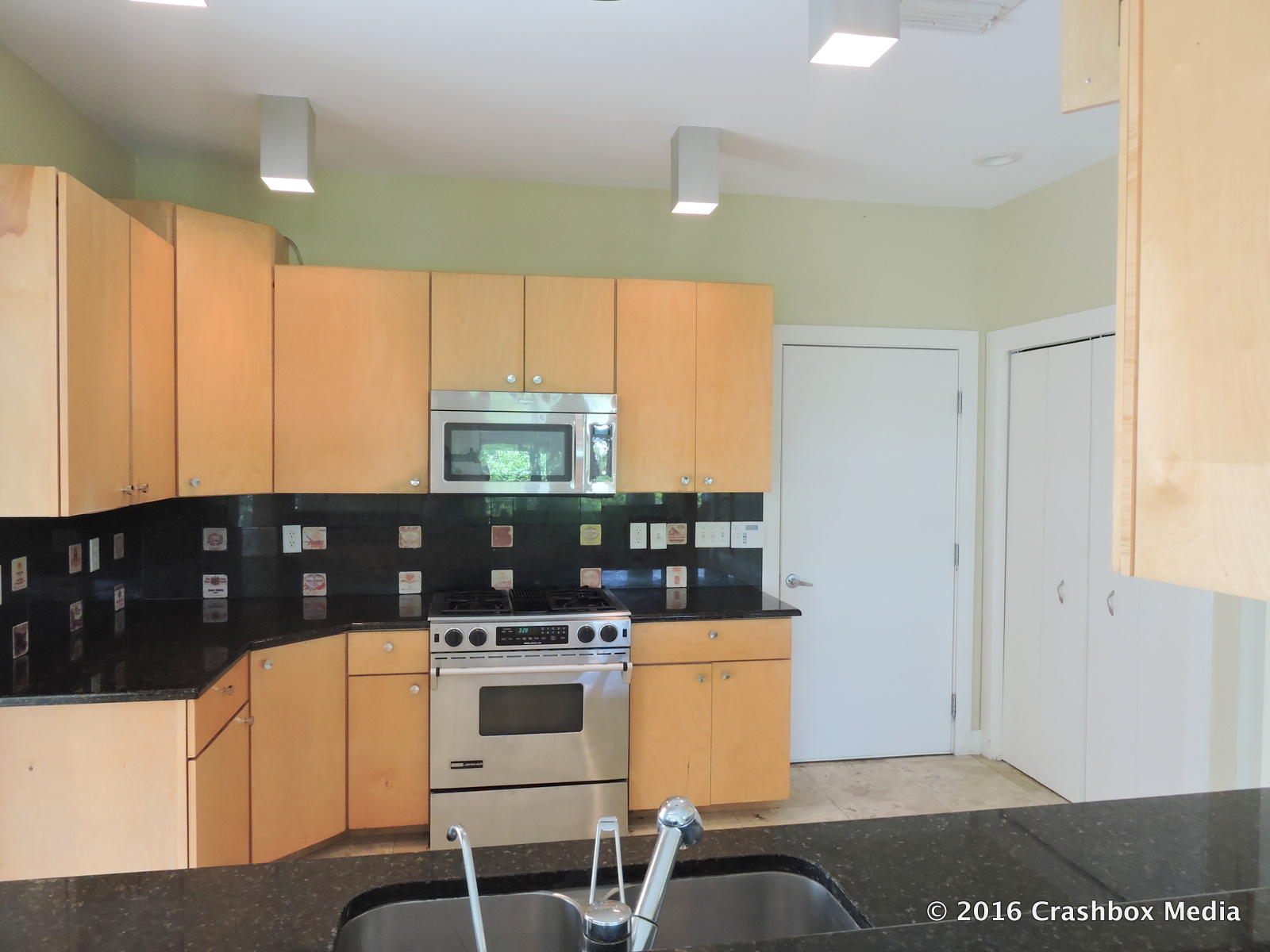 BEACH HIGHLAND 1ST ADD - Residential