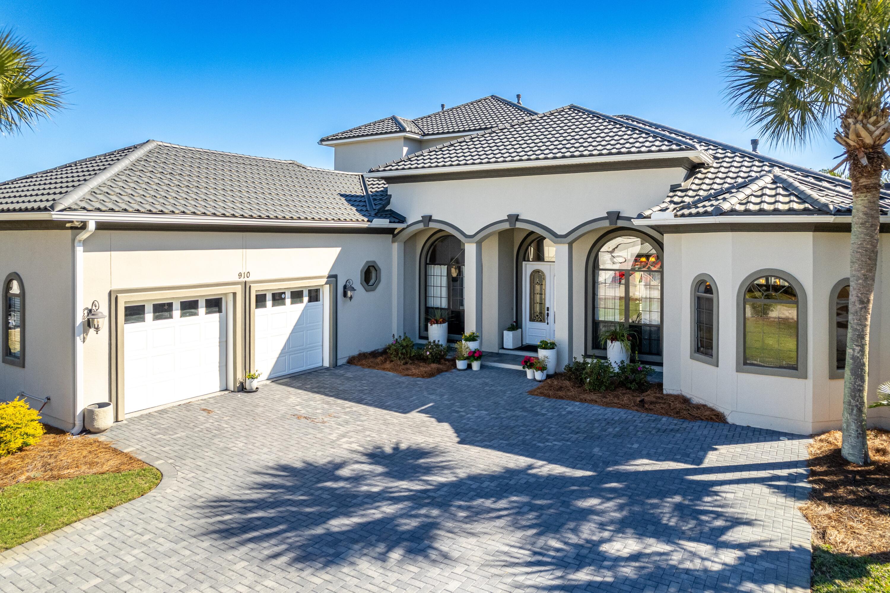 EMERALD BAY PH 1-B - Residential