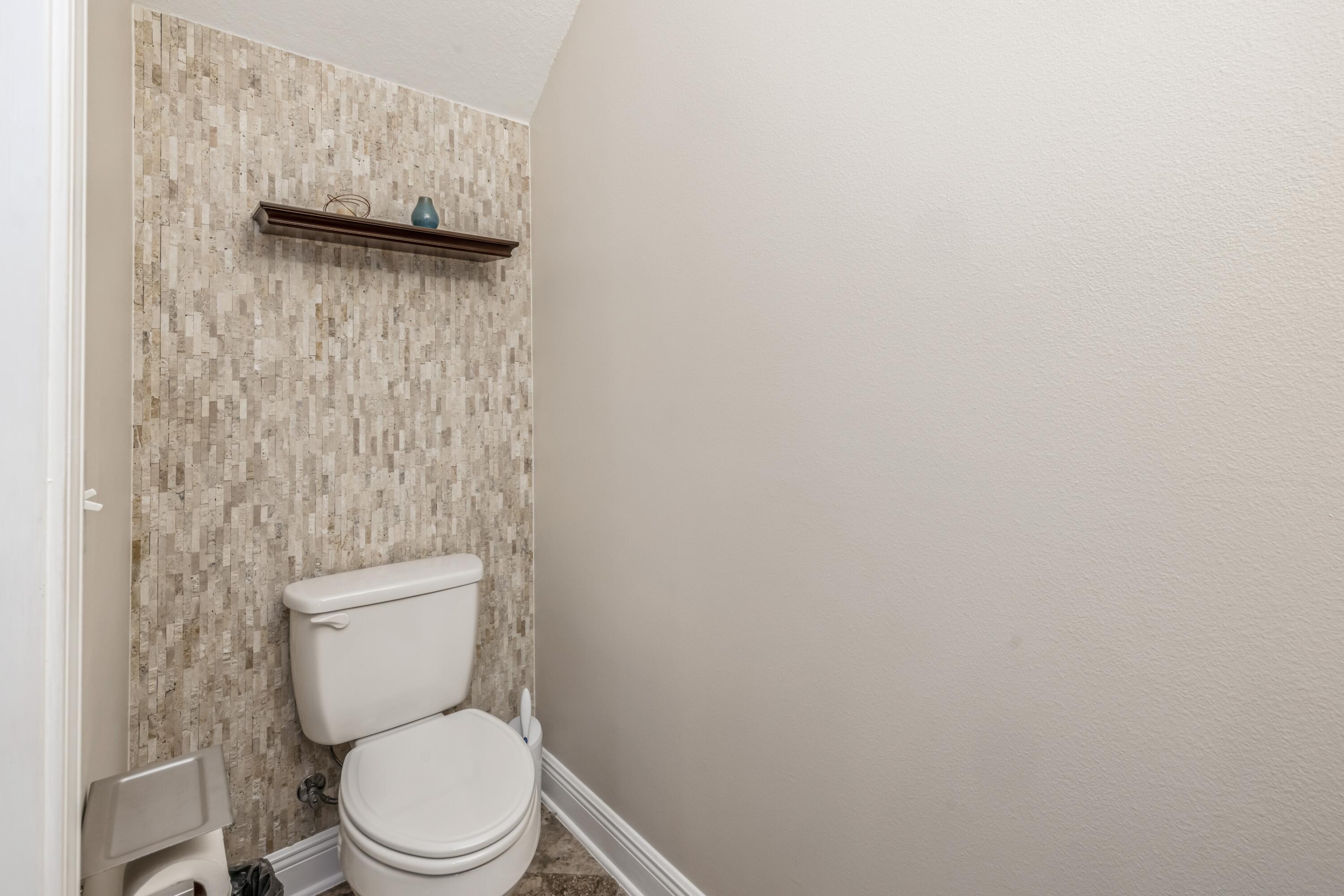 RESERVE POINTE - Residential