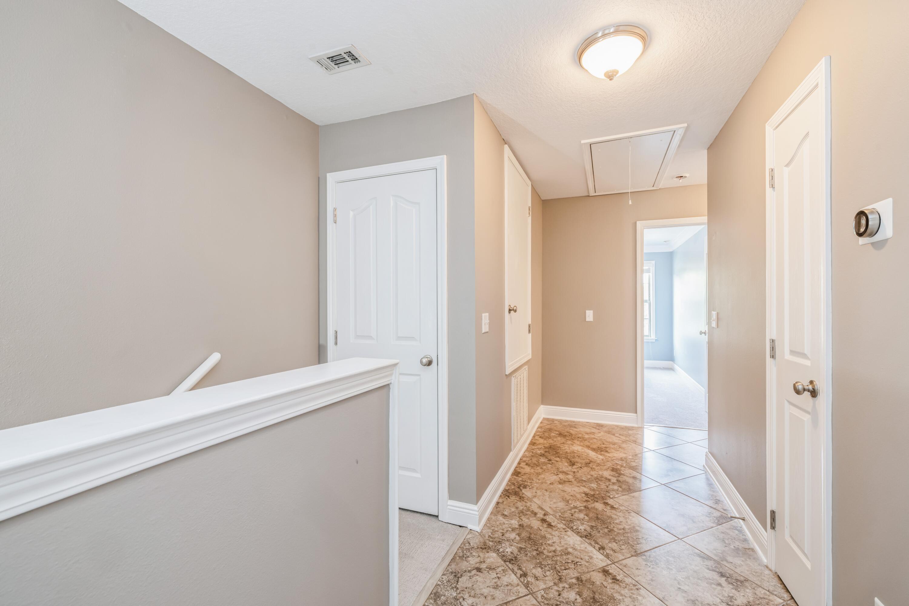 RESERVE POINTE - Residential