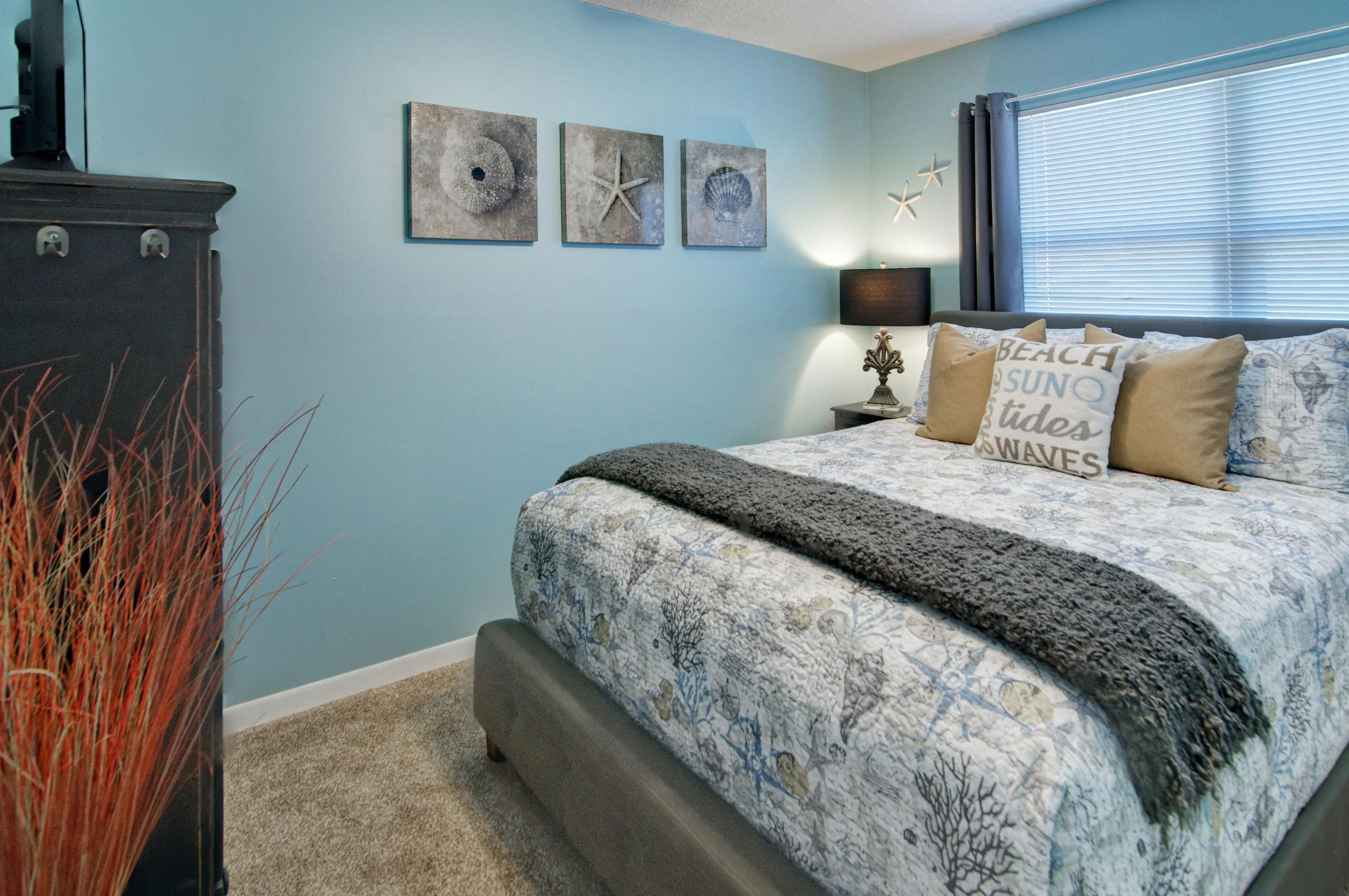 EASTERN LAKE ESTATES - Residential