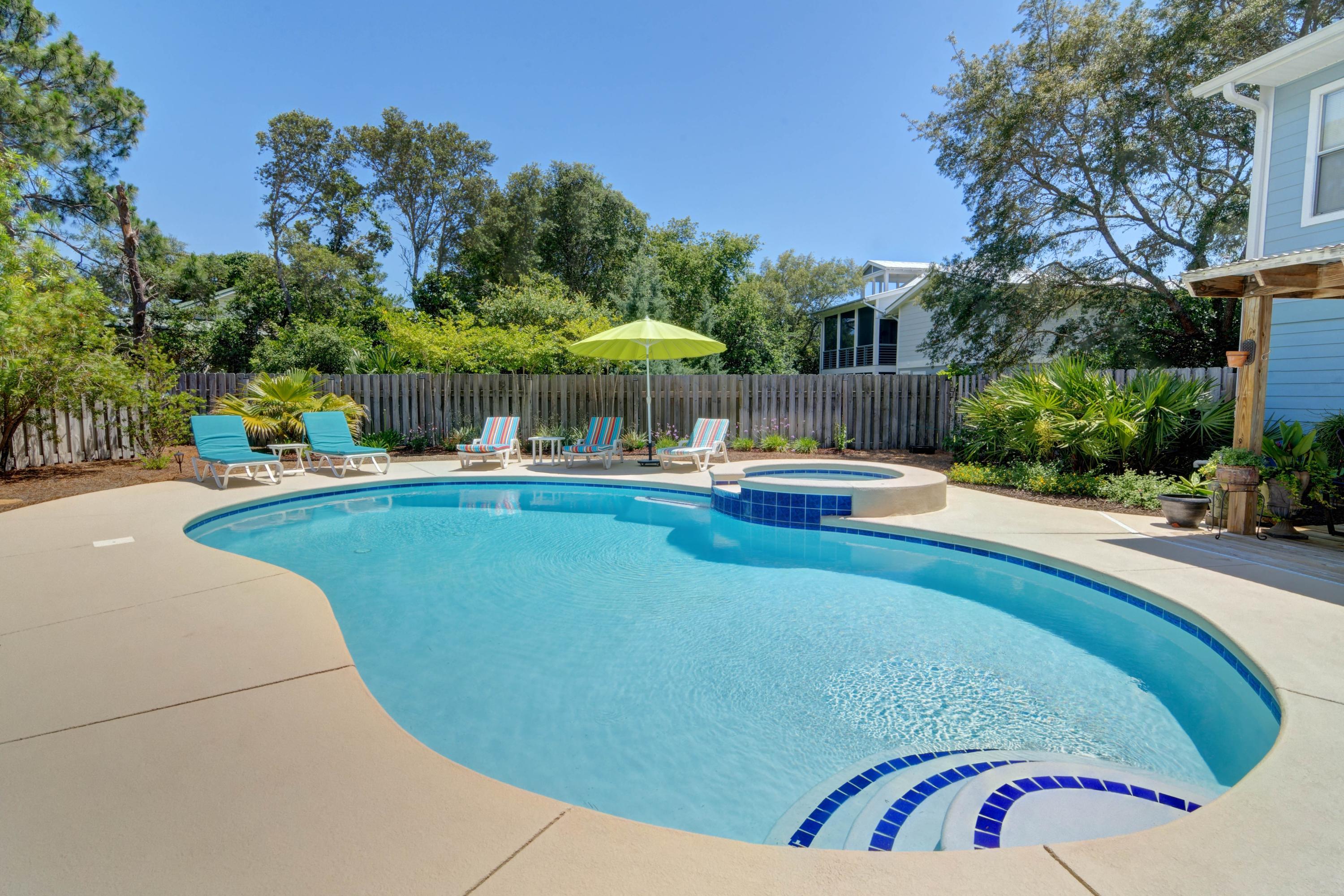 EASTERN LAKE ESTATES - Residential