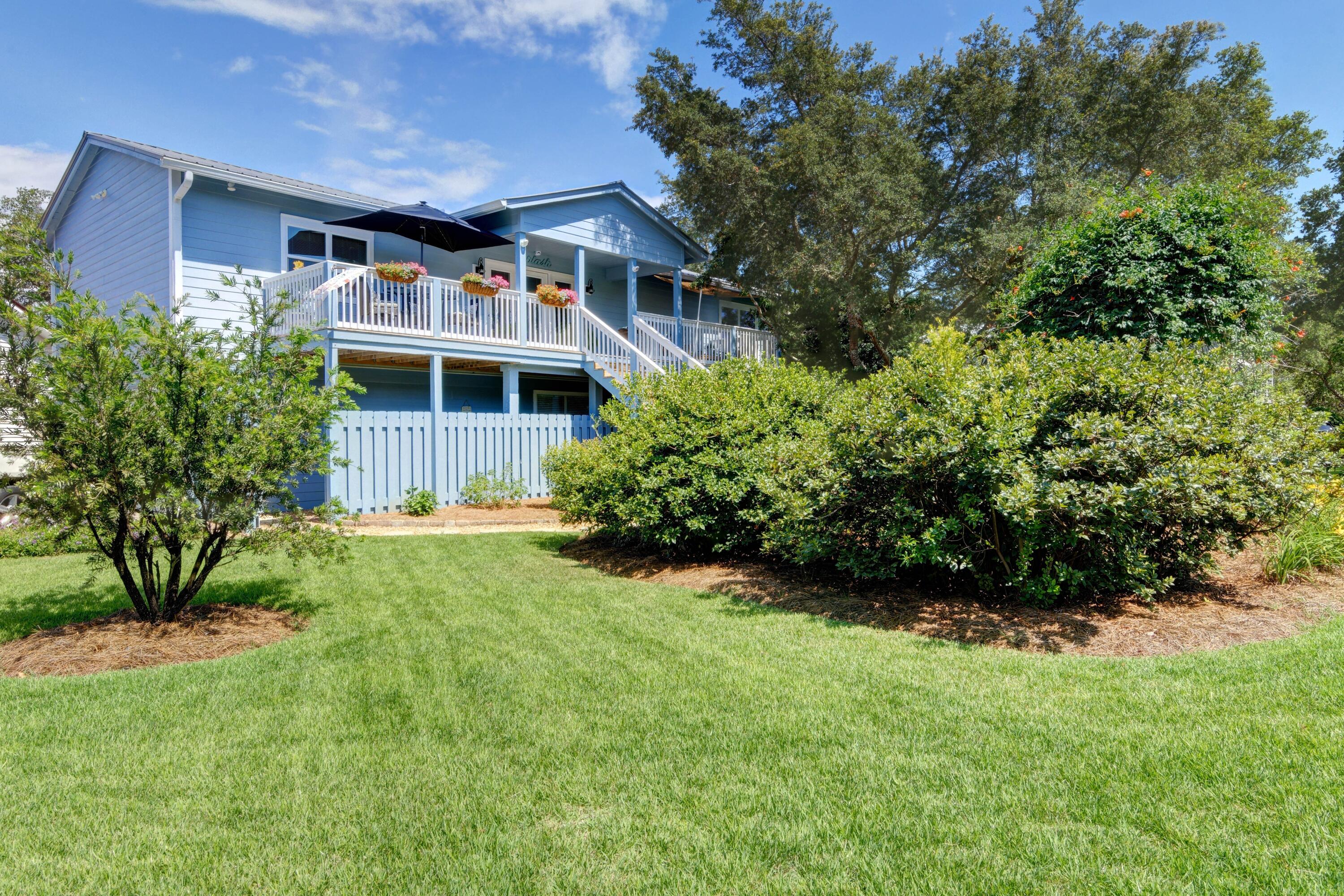 EASTERN LAKE ESTATES - Residential