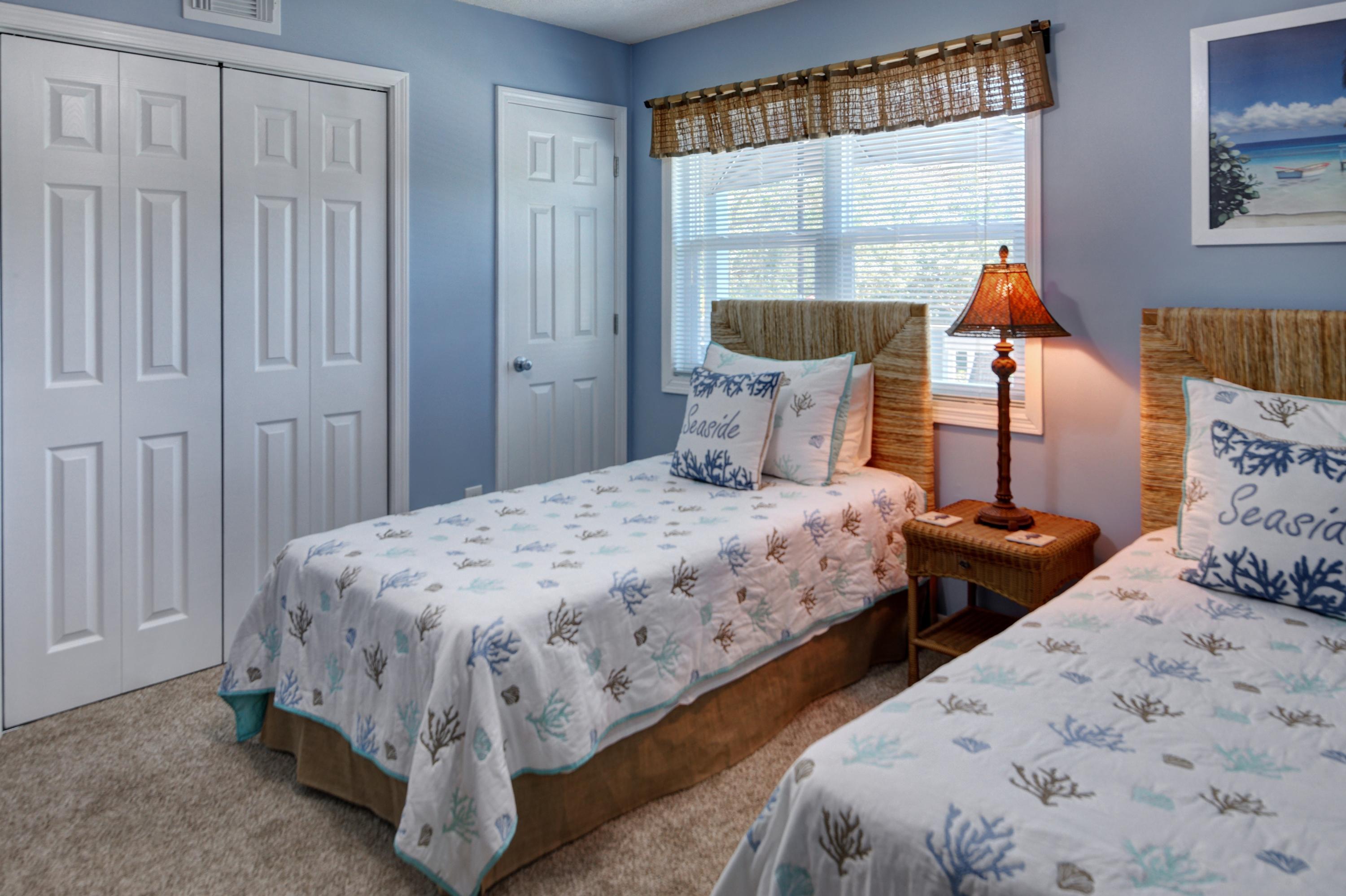 EASTERN LAKE ESTATES - Residential