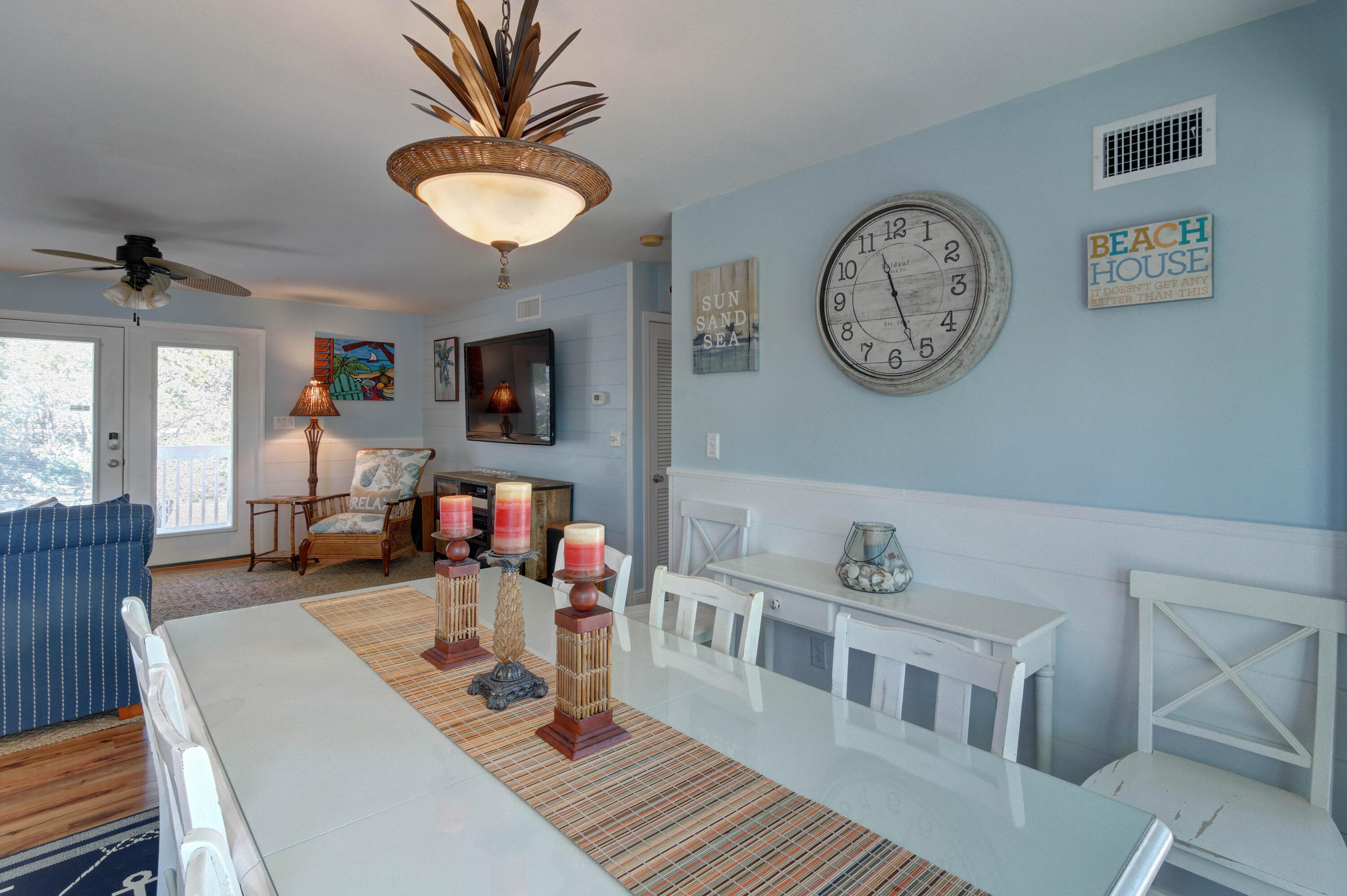 EASTERN LAKE ESTATES - Residential
