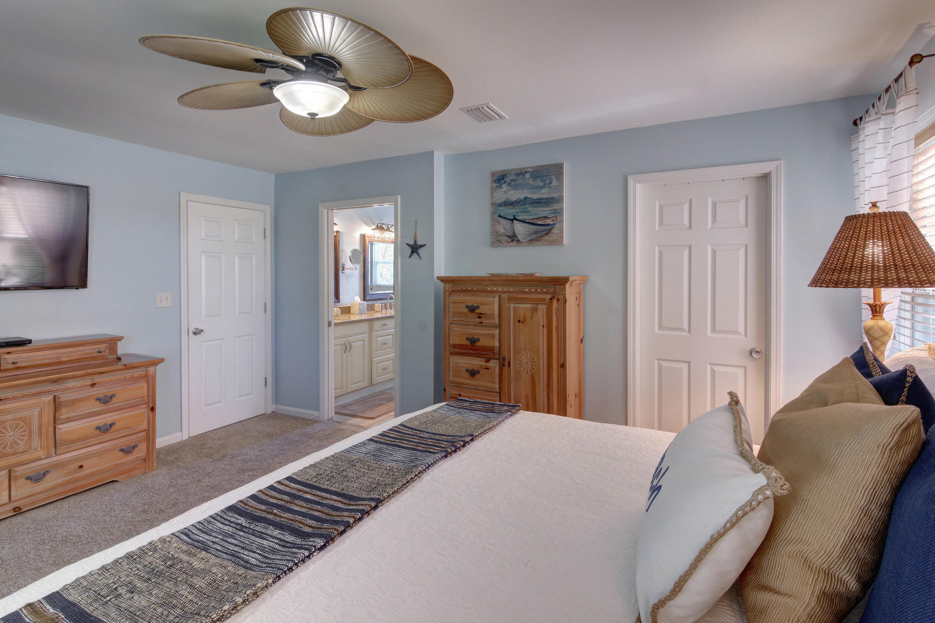 EASTERN LAKE ESTATES - Residential