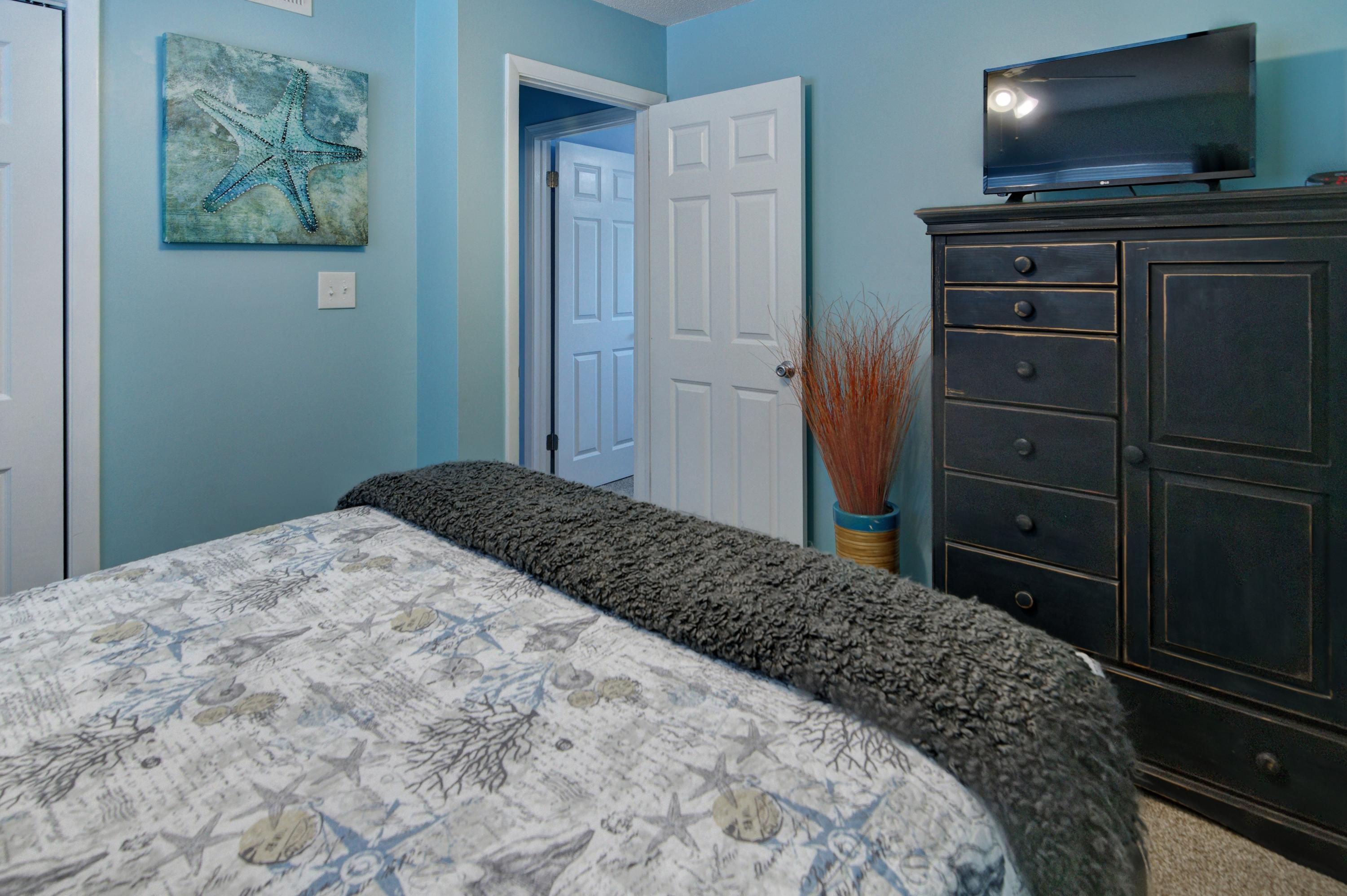 EASTERN LAKE ESTATES - Residential