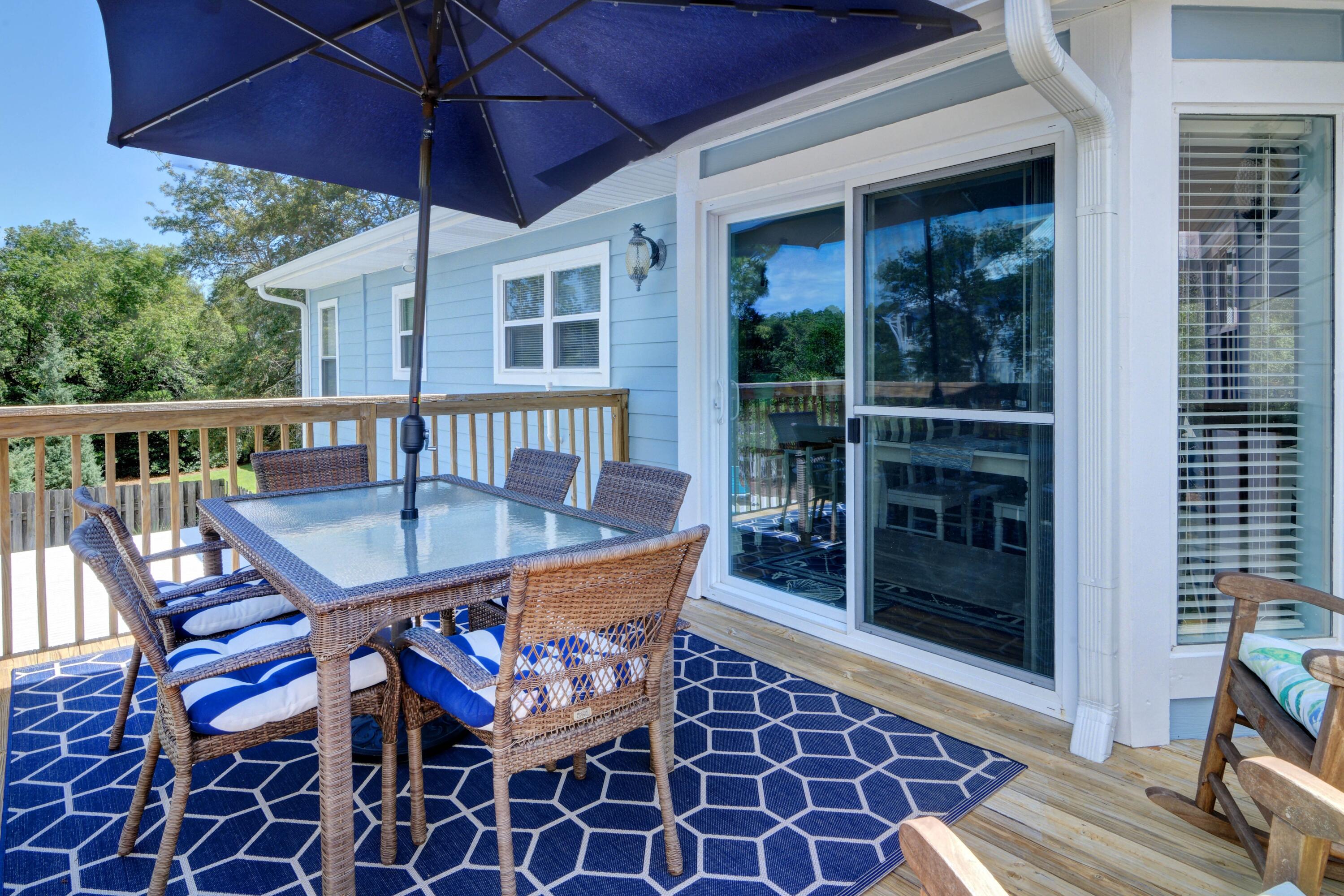 EASTERN LAKE ESTATES - Residential