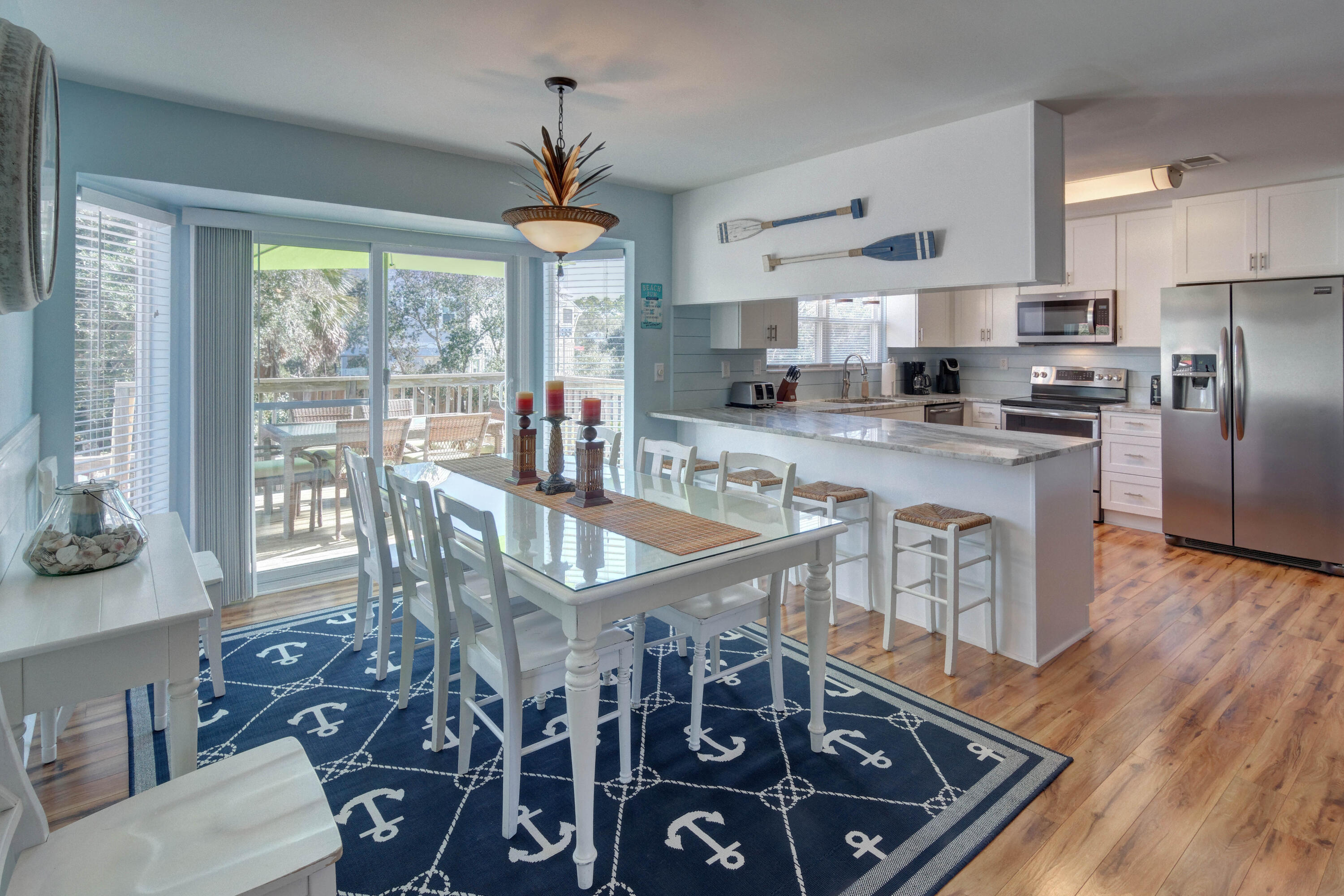 EASTERN LAKE ESTATES - Residential