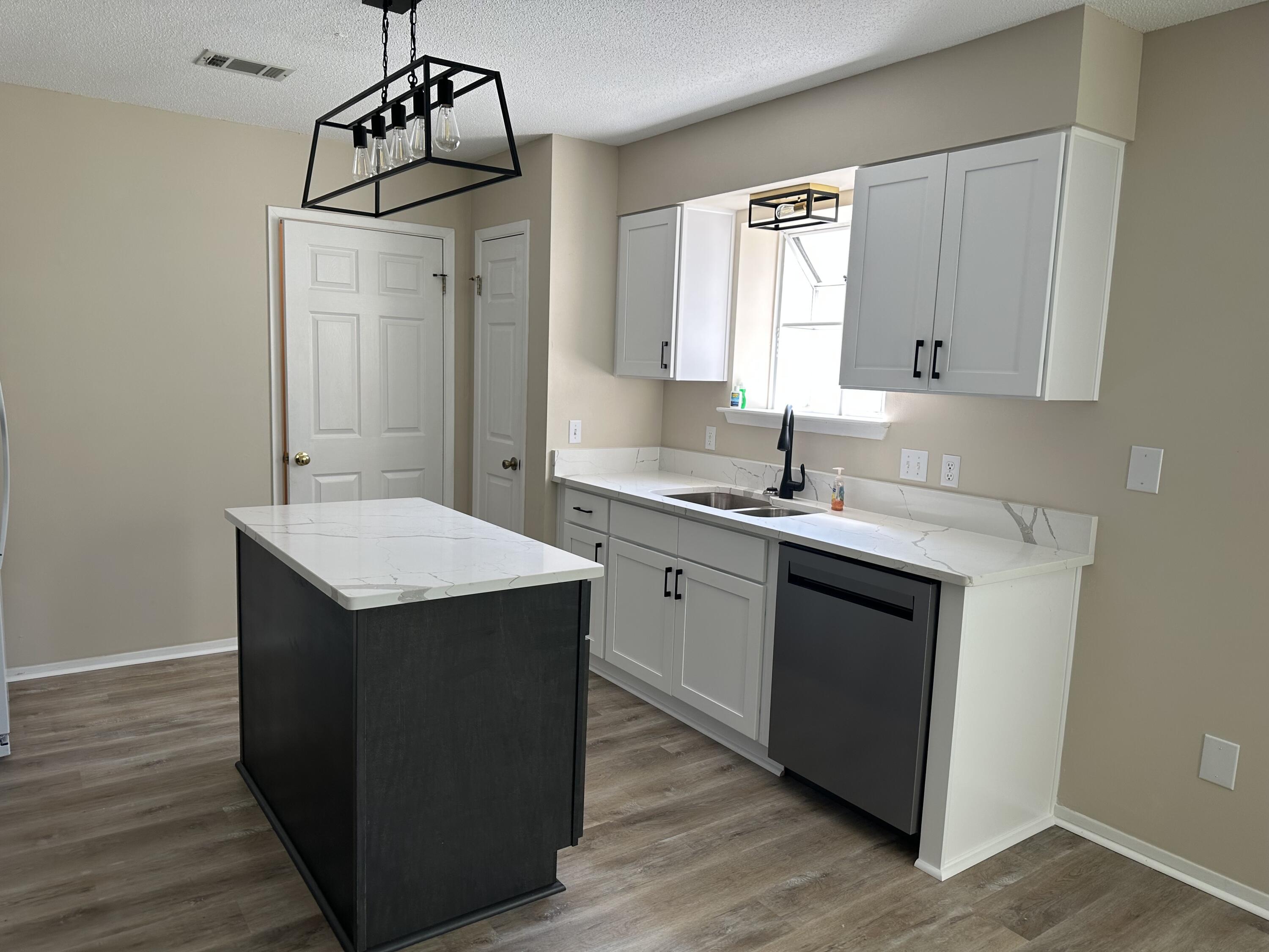 FELICITY PLACE LOT 2 - Residential Lease