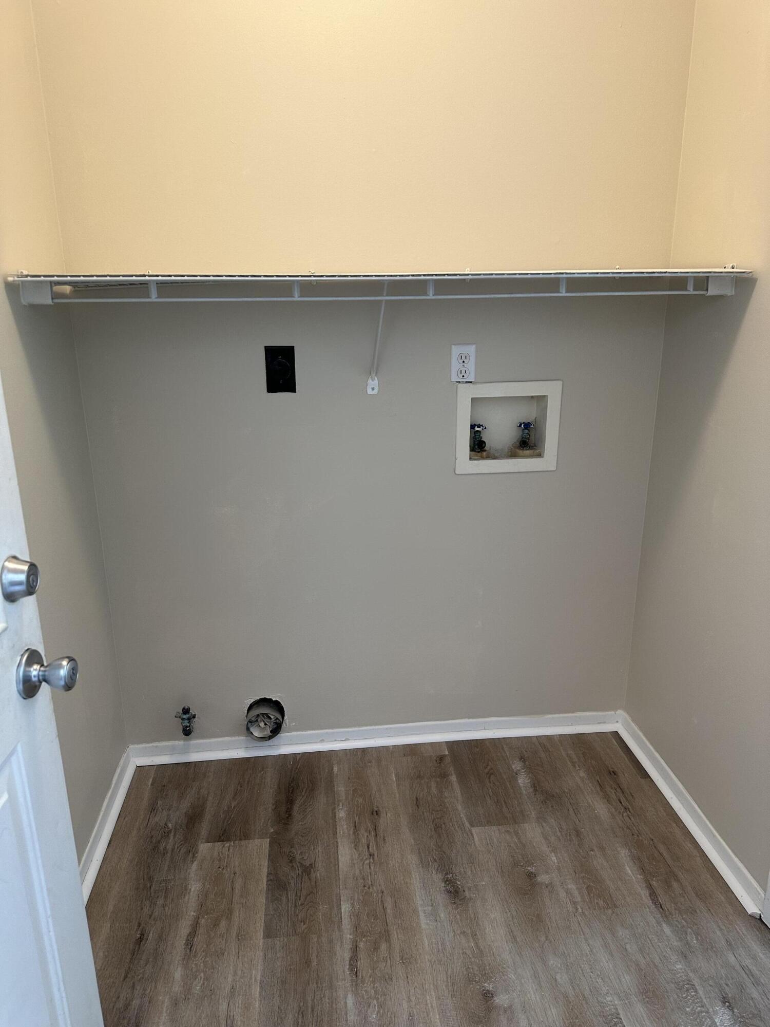 FELICITY PLACE LOT 2 - Residential Lease