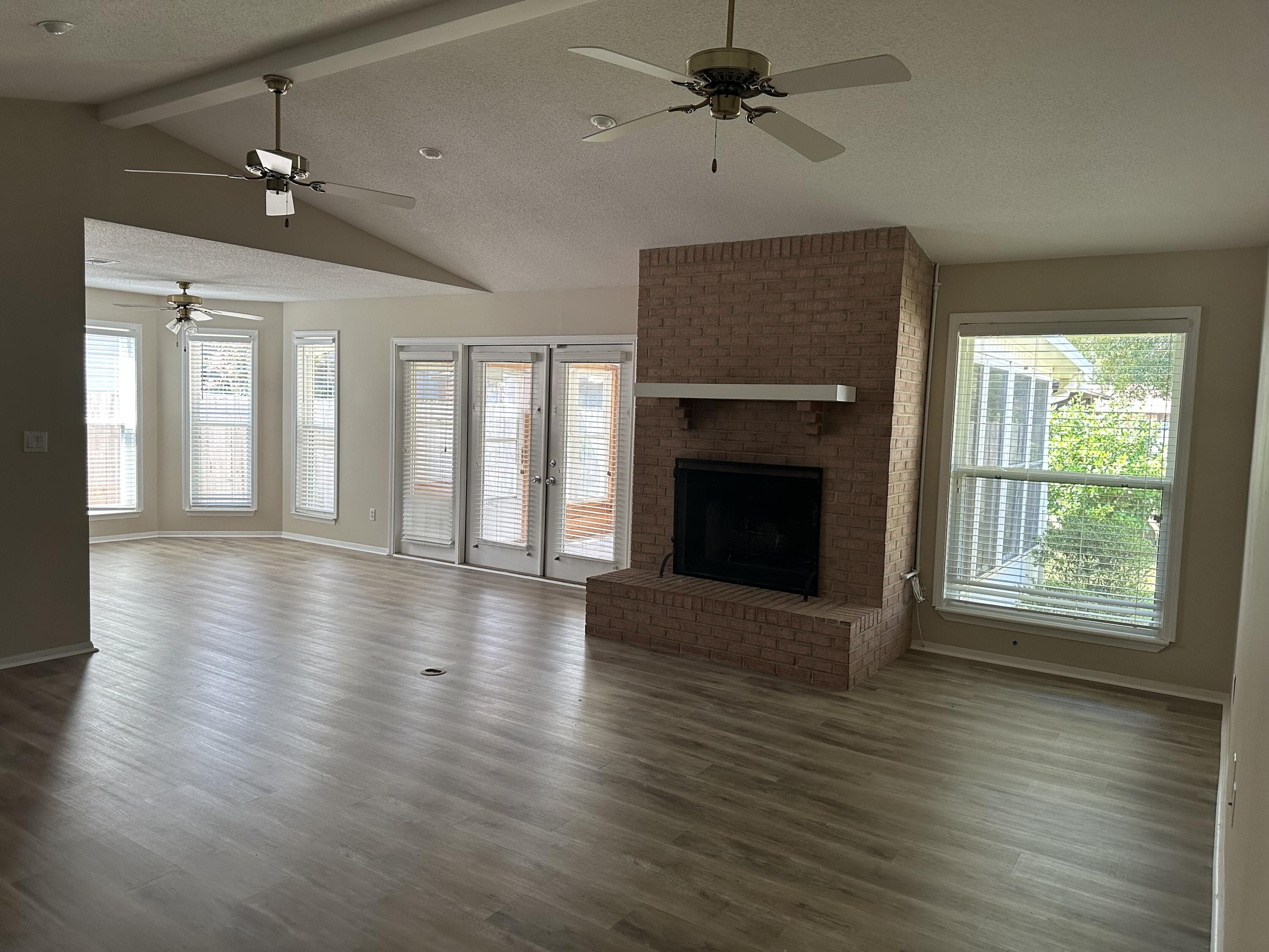 FELICITY PLACE LOT 2 - Residential Lease