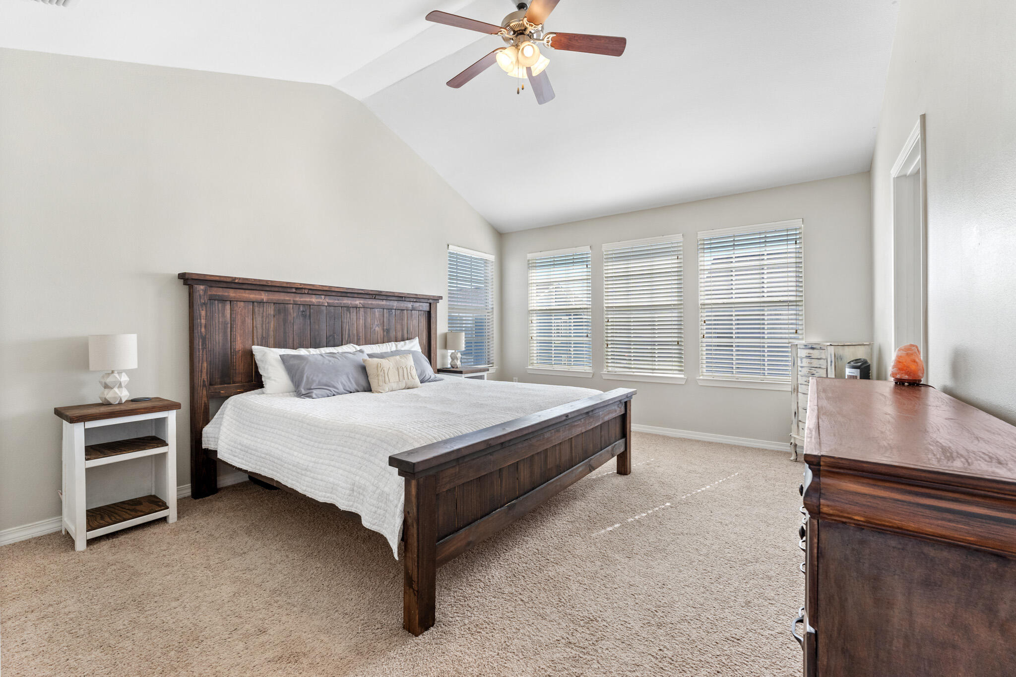 SANDY RIDGE ESTATES - Residential