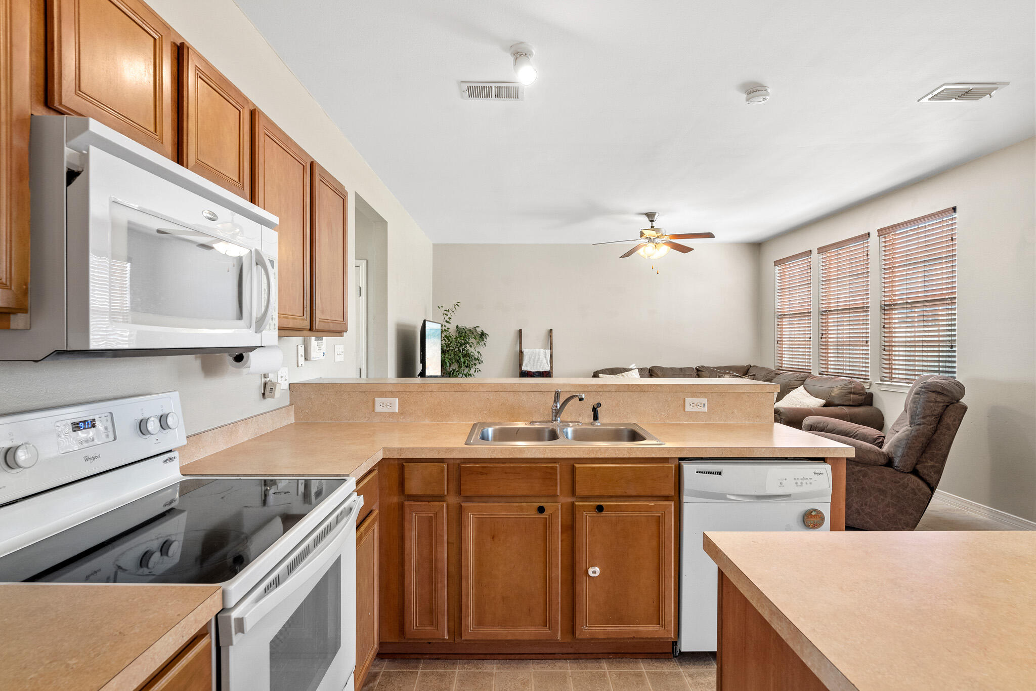 SANDY RIDGE ESTATES - Residential