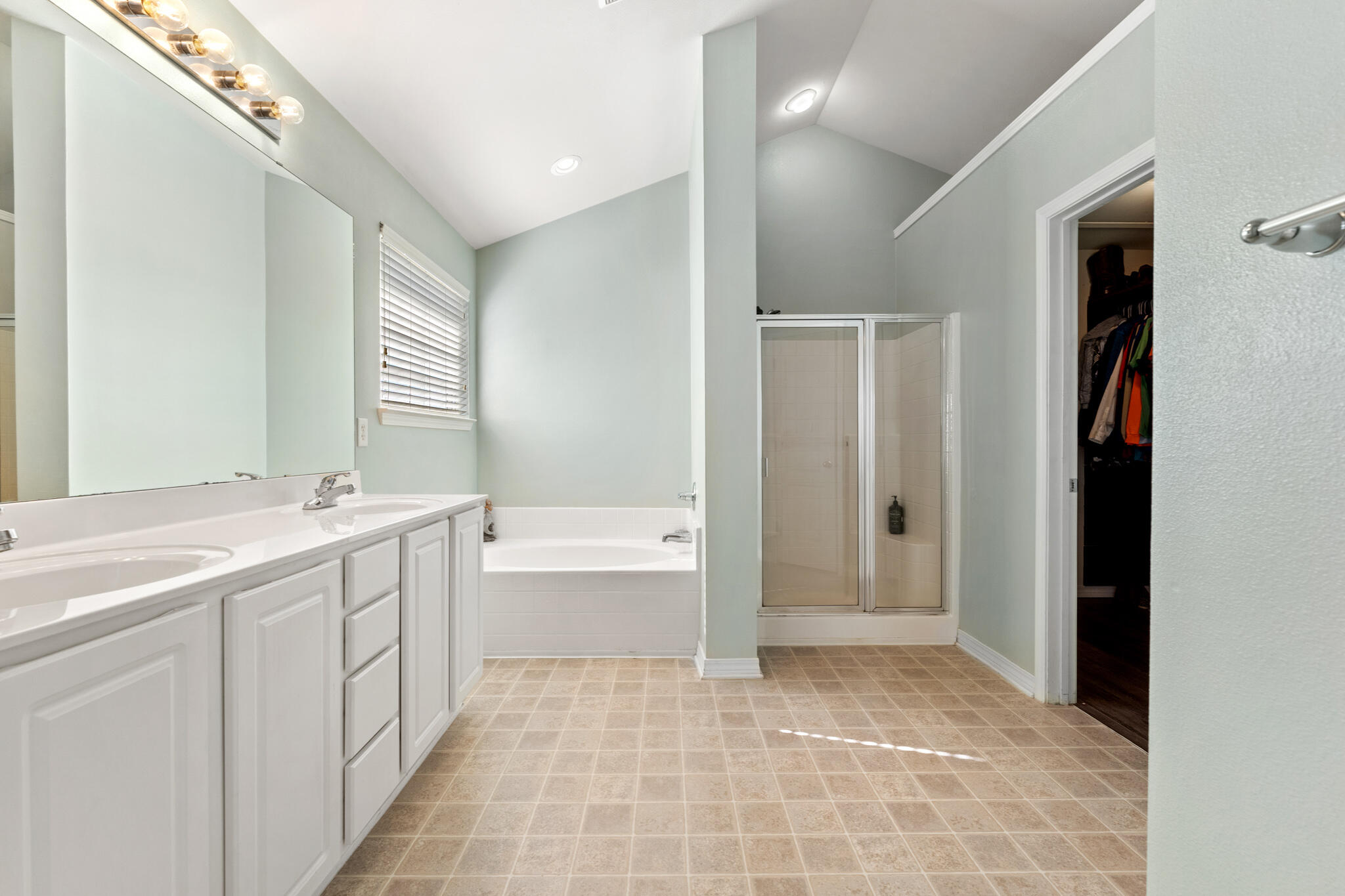 SANDY RIDGE ESTATES - Residential