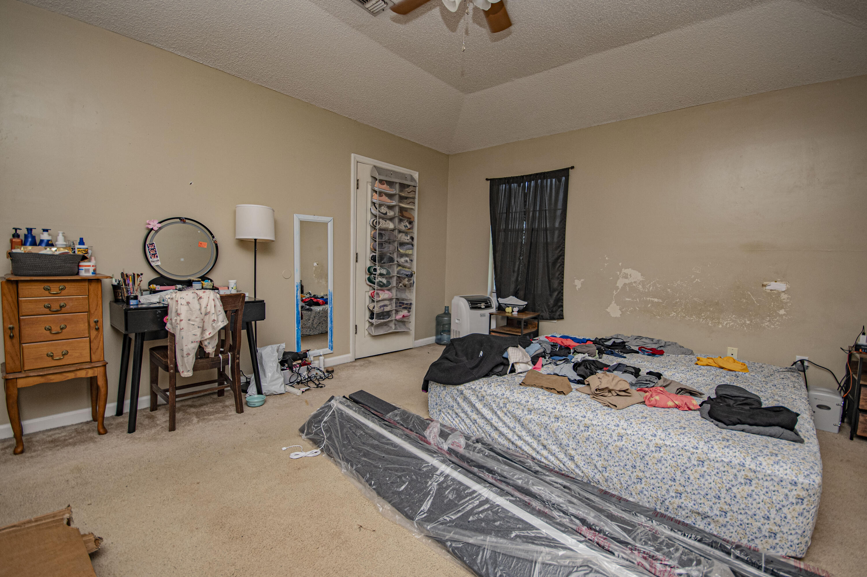 NO RECORDED SUBDIVISION - Residential